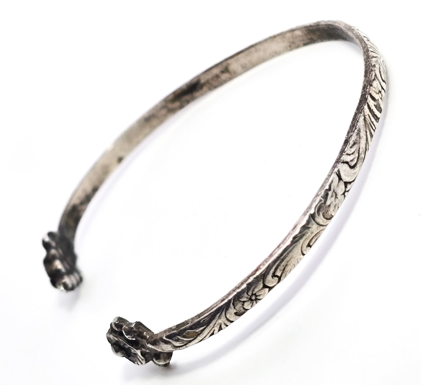 Tribal Bali vintage thin small sterling silver etched bangle 6.5 inch petite child