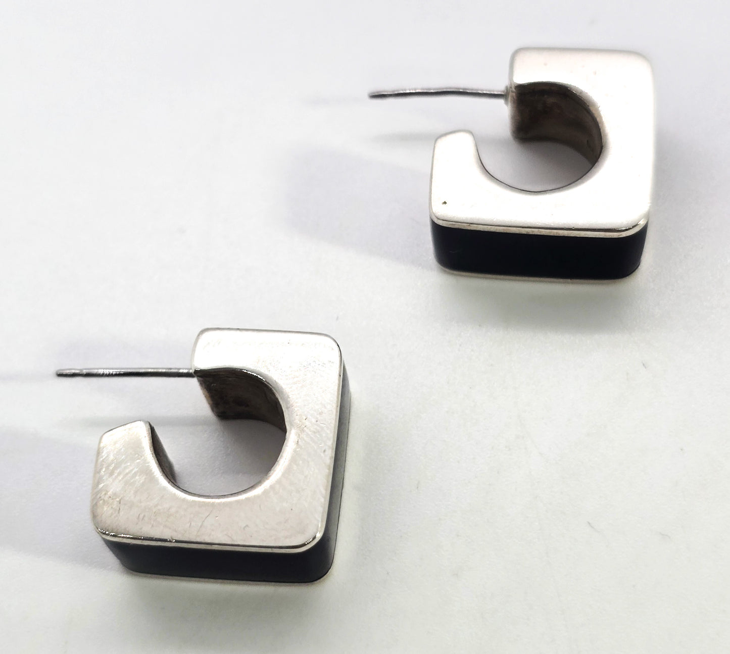 Mexican onyx inlay thick cubed sterling silver vintage hoop earrings