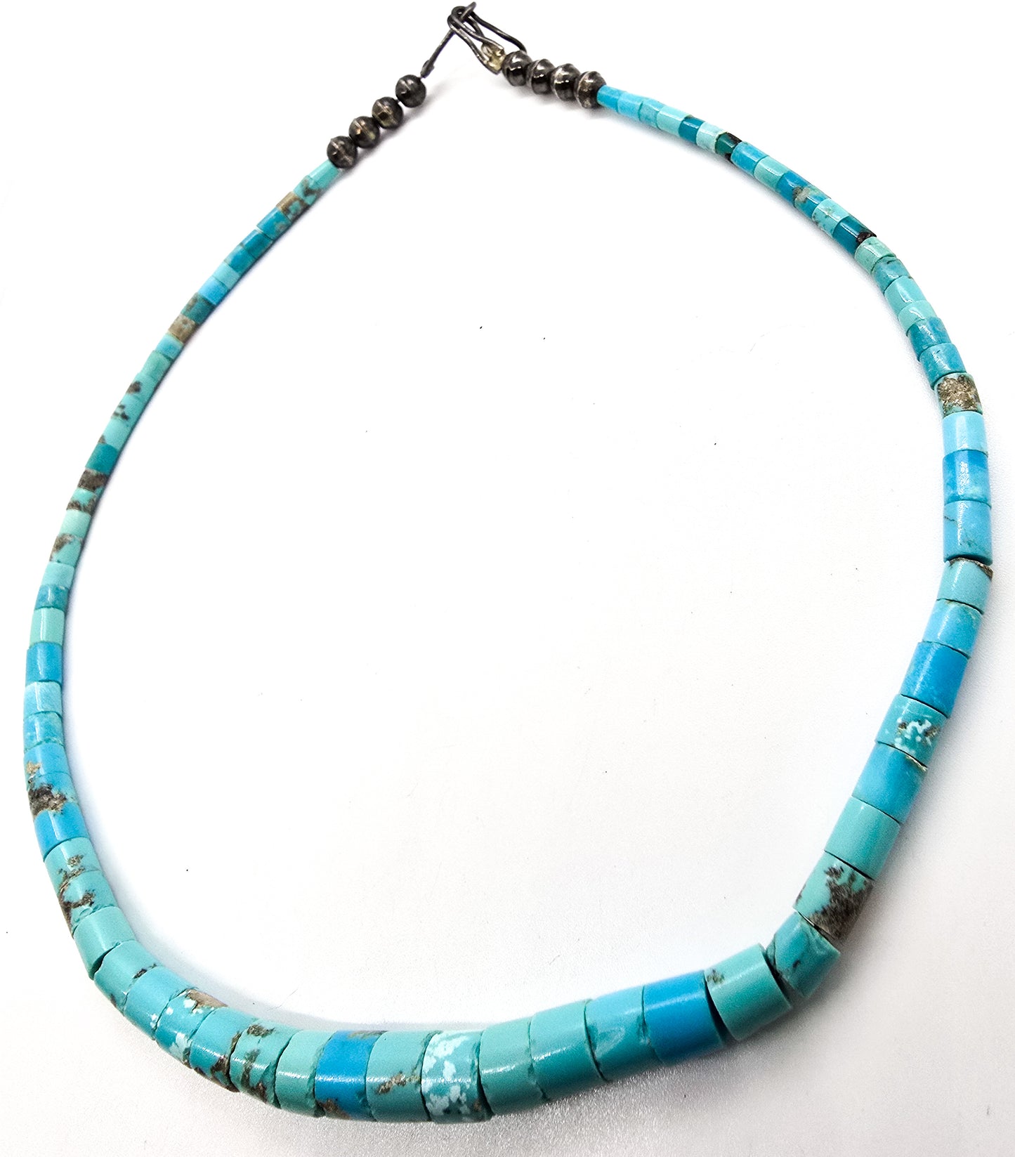 Heishi Turquoise graduated sterling silver bench bead Native American vintage necklace
