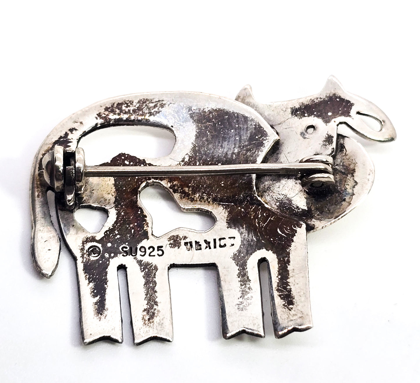 Cow Cattle figural farm animal vintage sterling silver SU Brooch