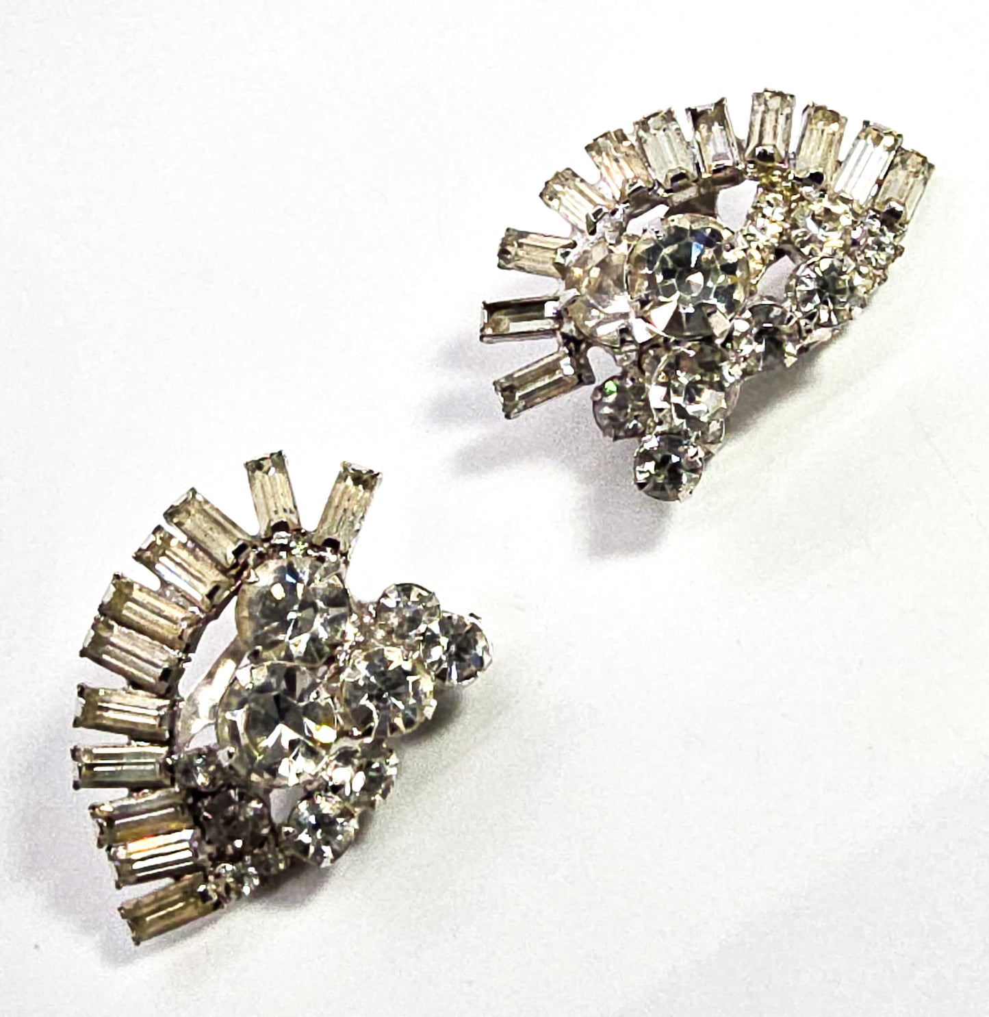 Juliana DeLizza & Elster clear baguette vintage large rhinestone clip on earrings