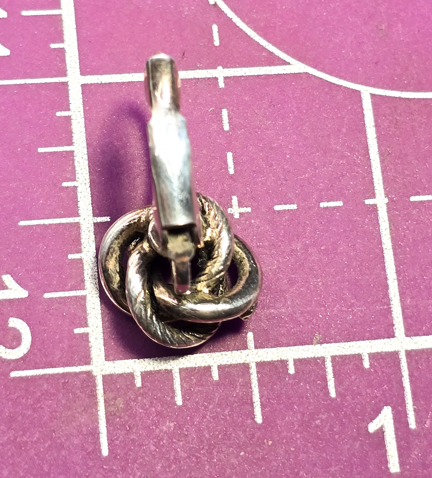 Never ending love knot silver plated etched vintage lever back earrings