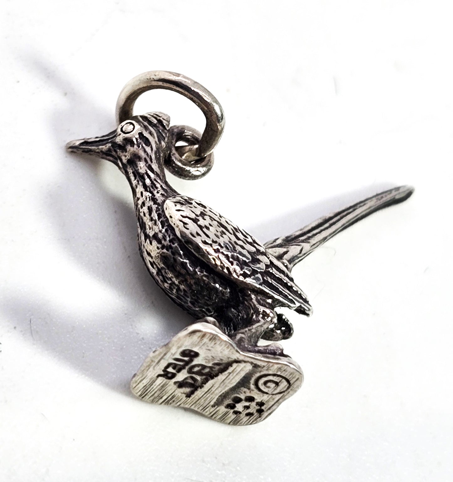 Roadrunner Bird 3D detailed sterling silver figural vintage bracelet charm 1984