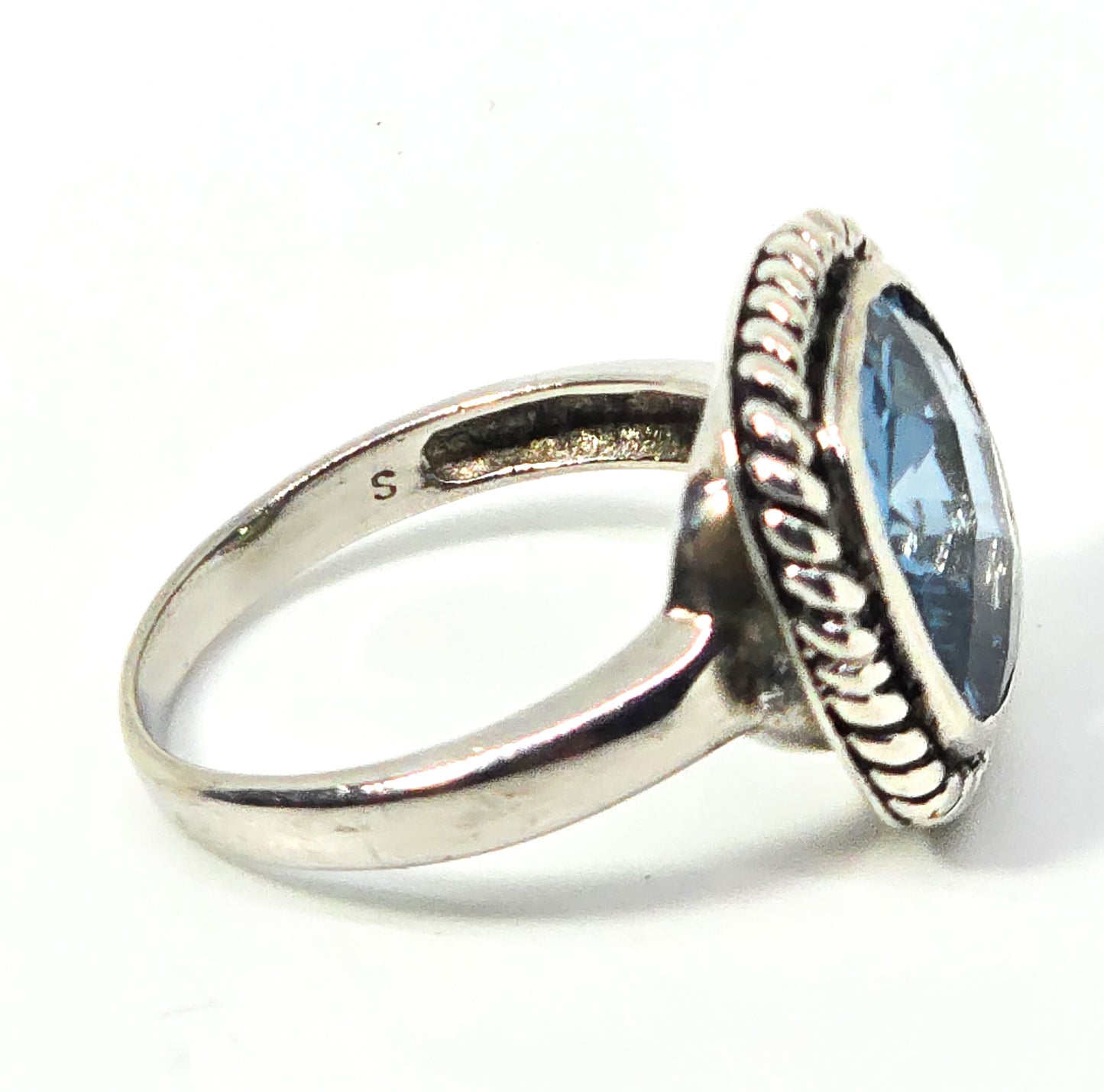 Checkerboard large Blue Topaz twisted rope thick sterling silver ring size 8