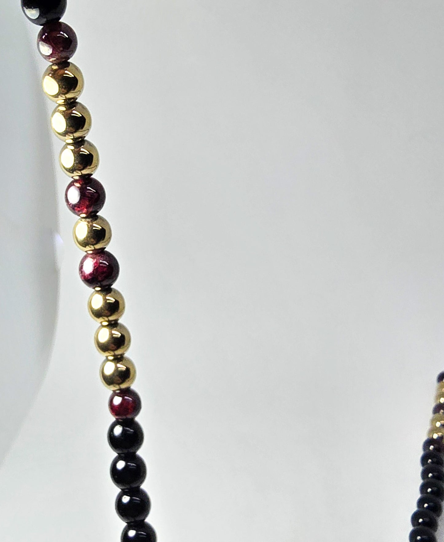 Black onyx red garnet yellow gold plated long 32 inch 6mm beaded vintage necklace