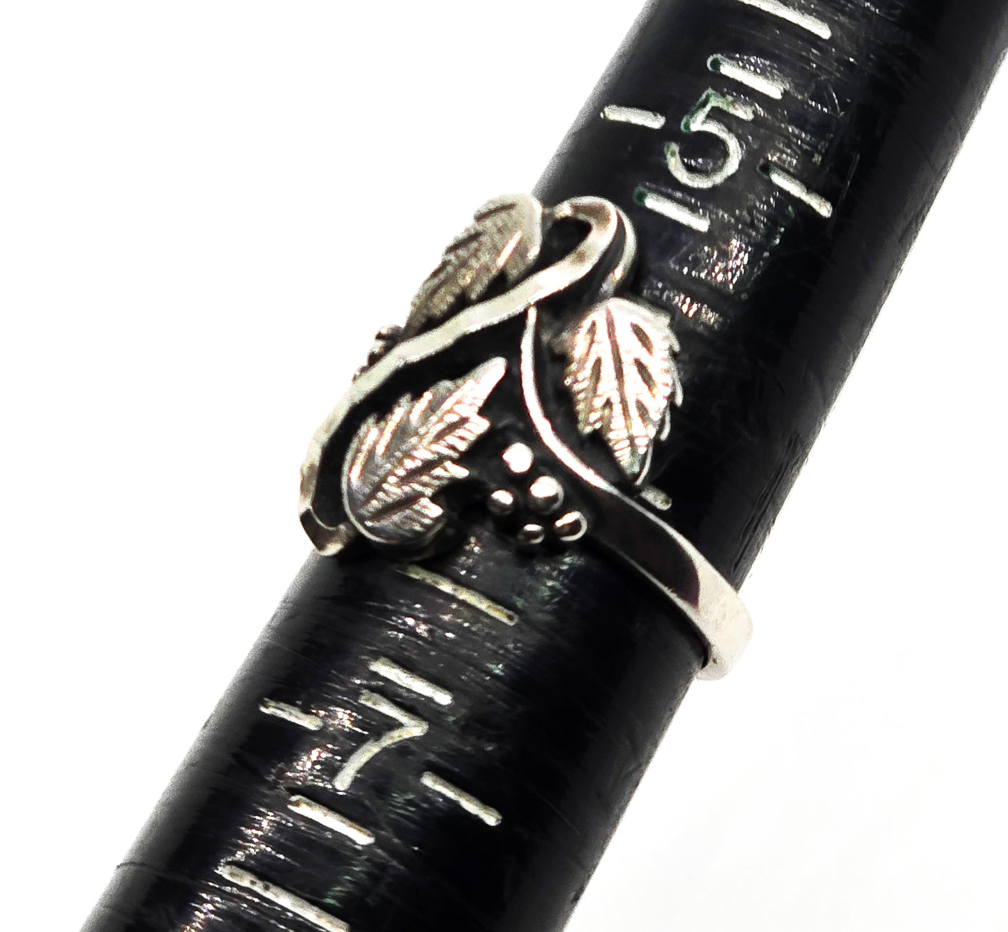 Wheeler Manufacturing Black Hills gold sterling silver triple leaf ring size 6