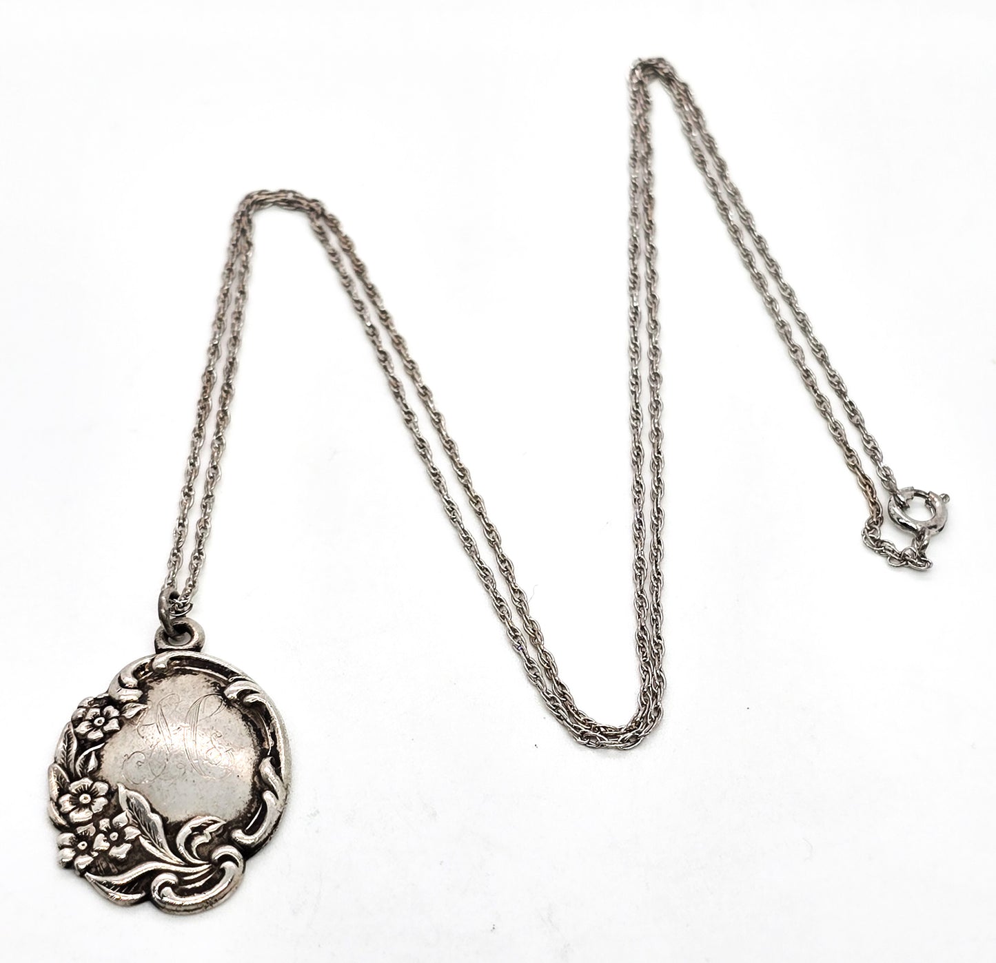 Lunt Antique Art Nouveau Sterling Silver Floral Filigree Engraved H pendant necklace