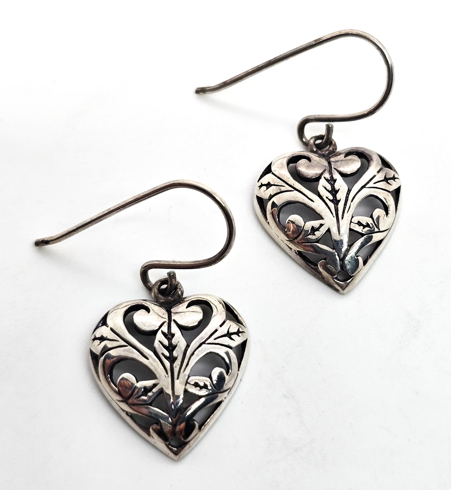 Jezebel retro open work filigree heart signed vintage sterling silver earrings