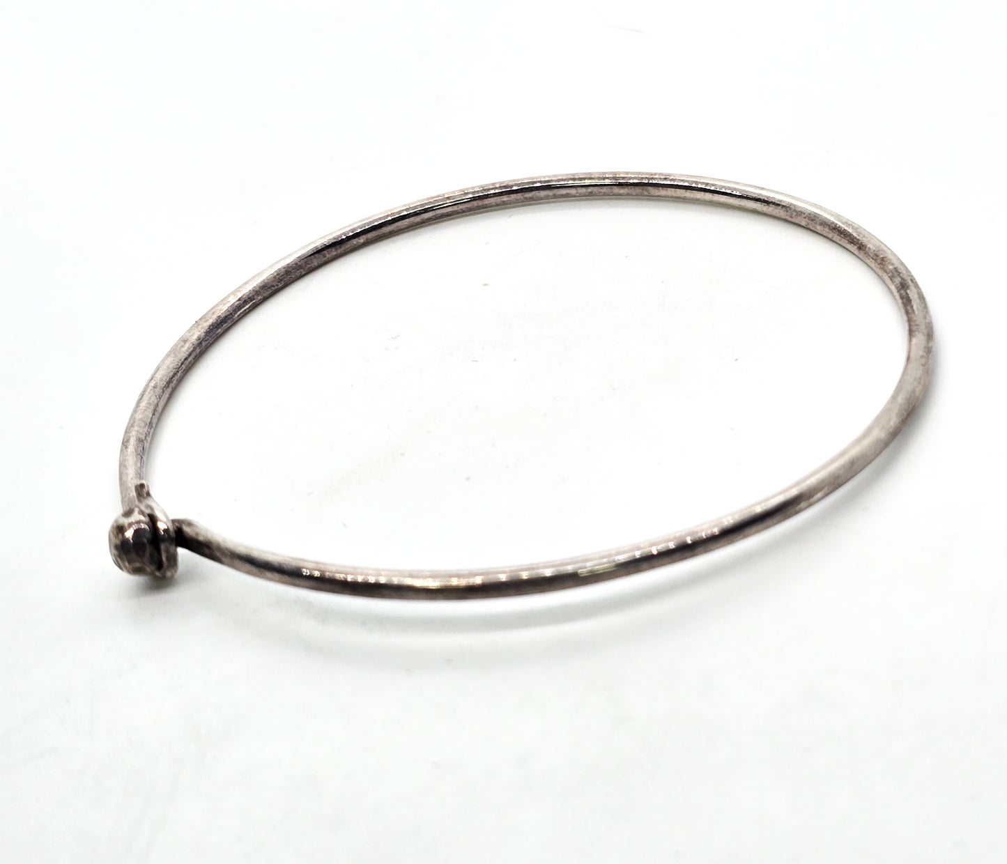 Tribal Bali vintage thin stacker sterling silver open hammered bangle bracelet