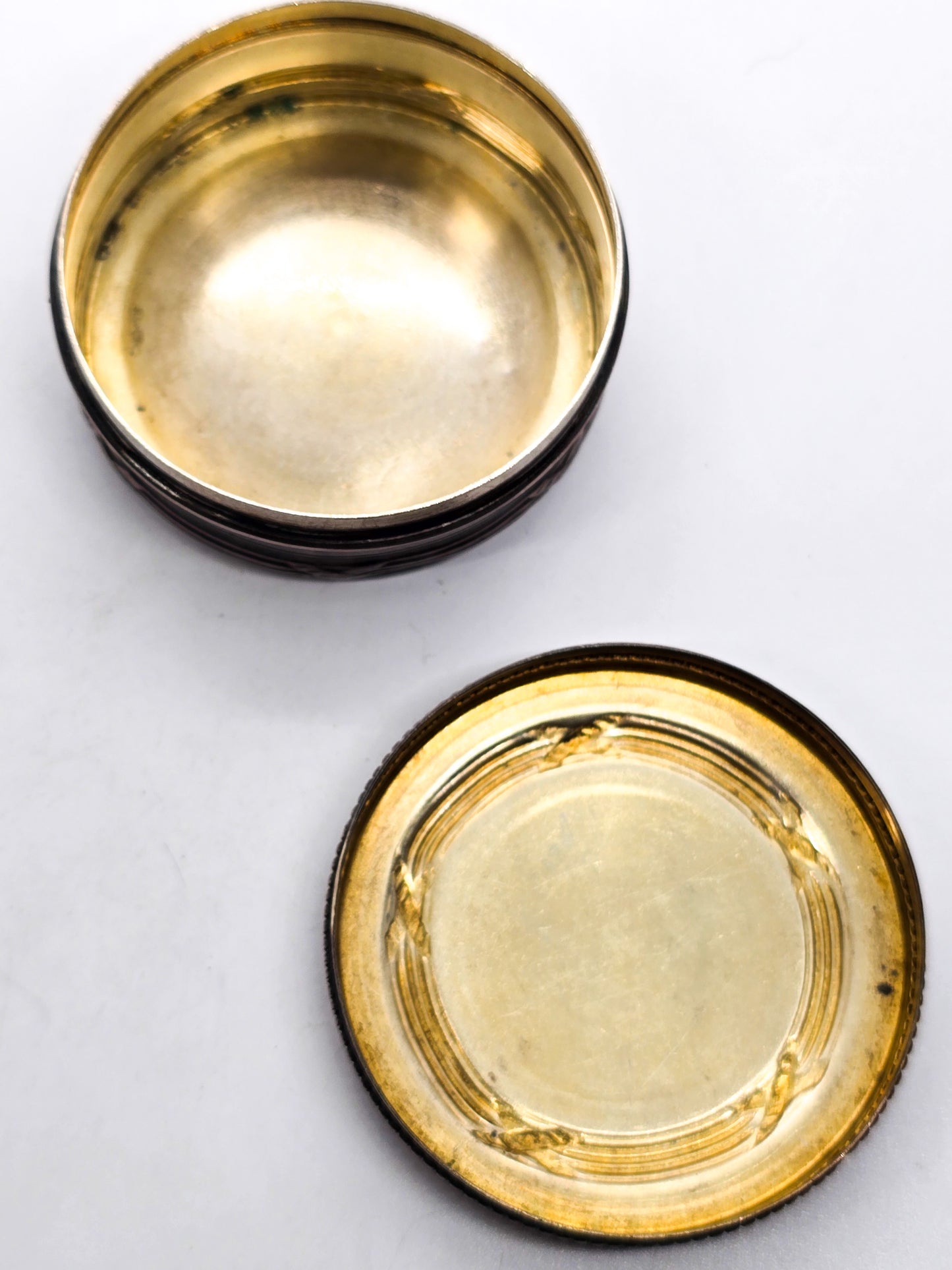 Victorian Powder box sterling silver antique pill box Embossed with lid