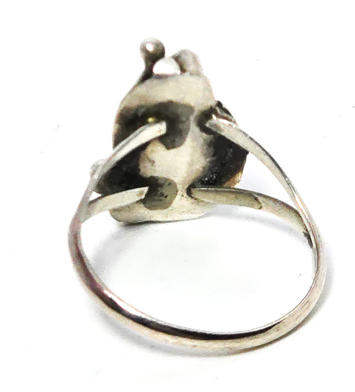 Navajo Mother of Pearl shell Native American Feather vintage sterling silver ring size 6.5
