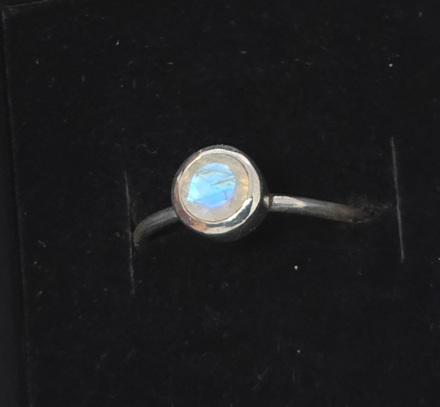 Blue moonstone Flush mount faceted sterling silver solitaire ring size 8.5