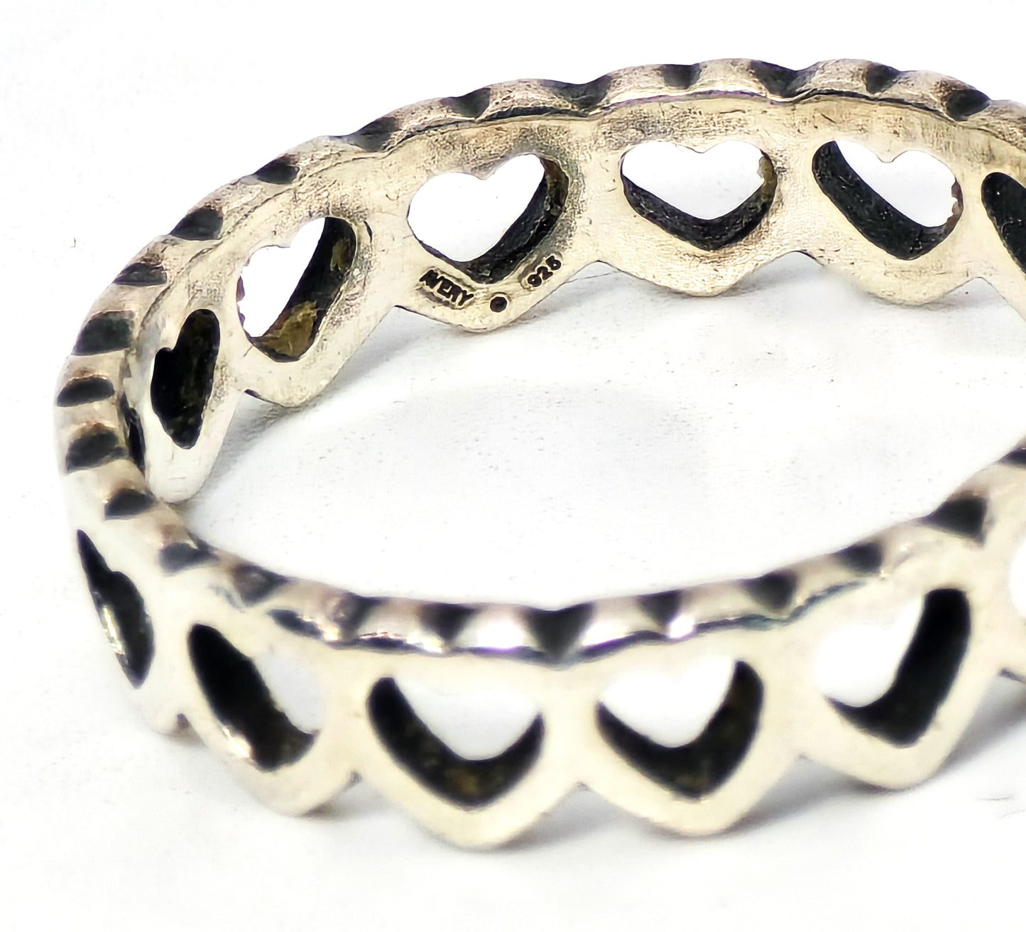 James Avery Retired Eternal hearts sterling silver signed ring band size 7
