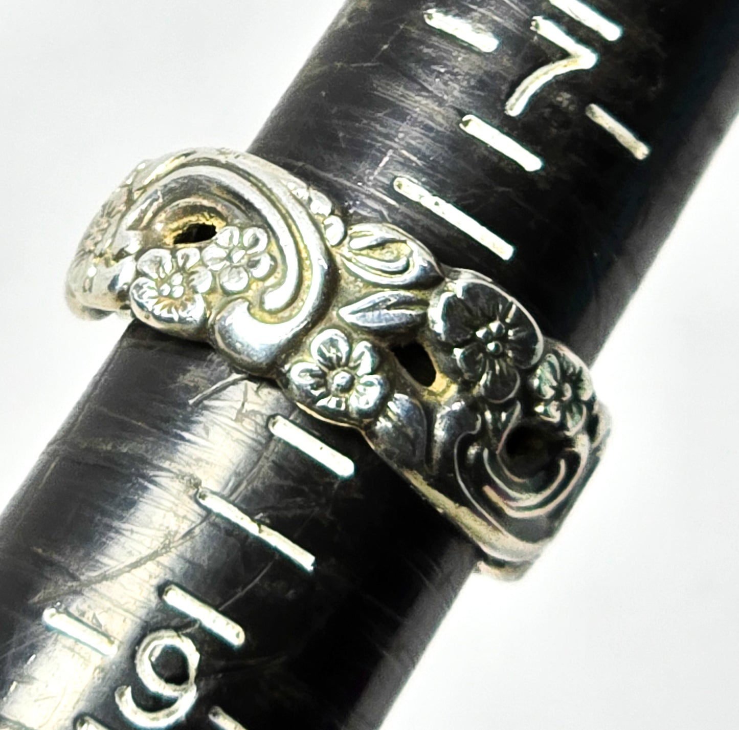 Oneida Silver vintage 1969 sterling silver forget me not flower spoon ring size 8