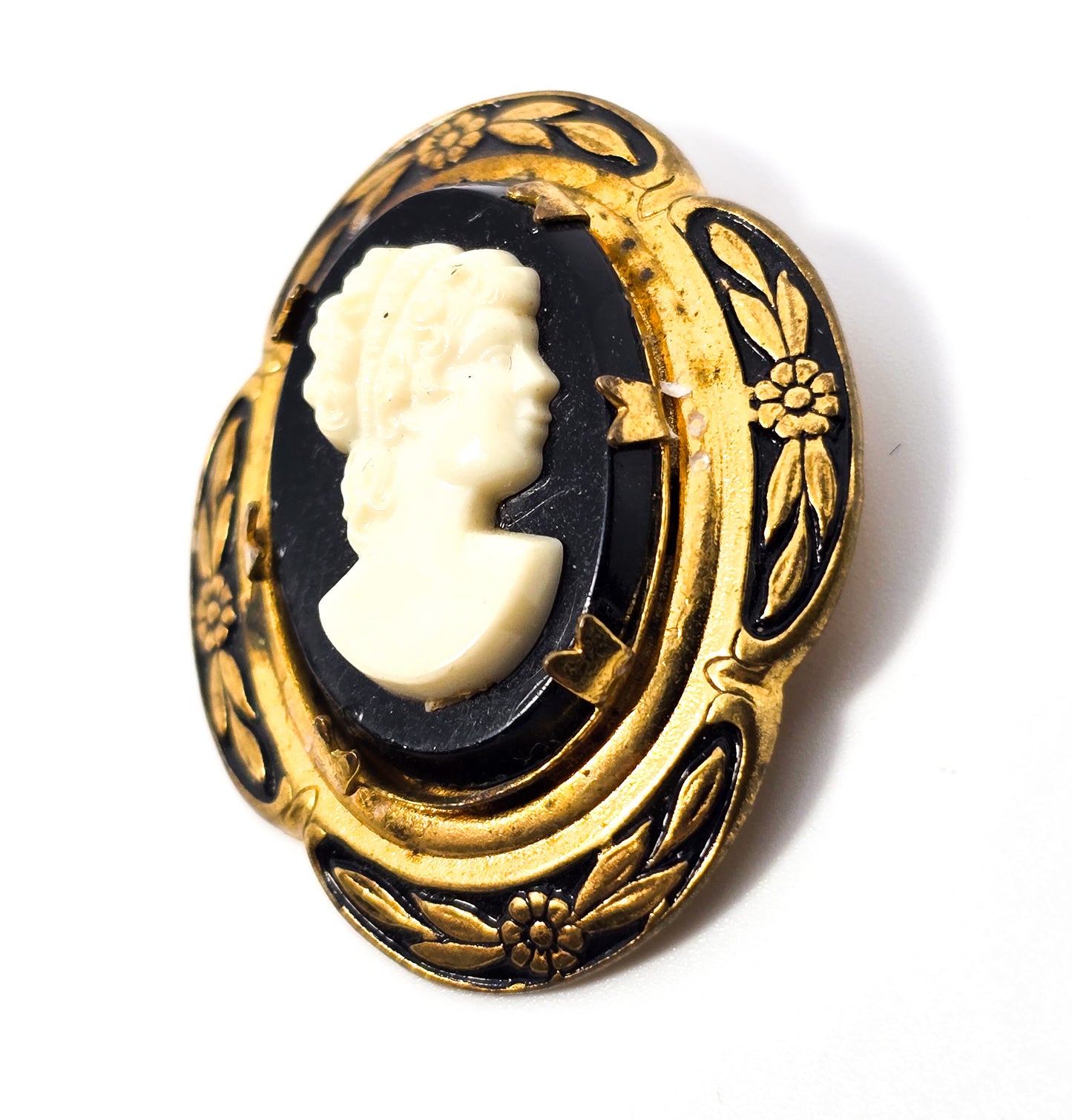 Victorian Revival cameo gold toned black enamel plastic vintage cameo brooch