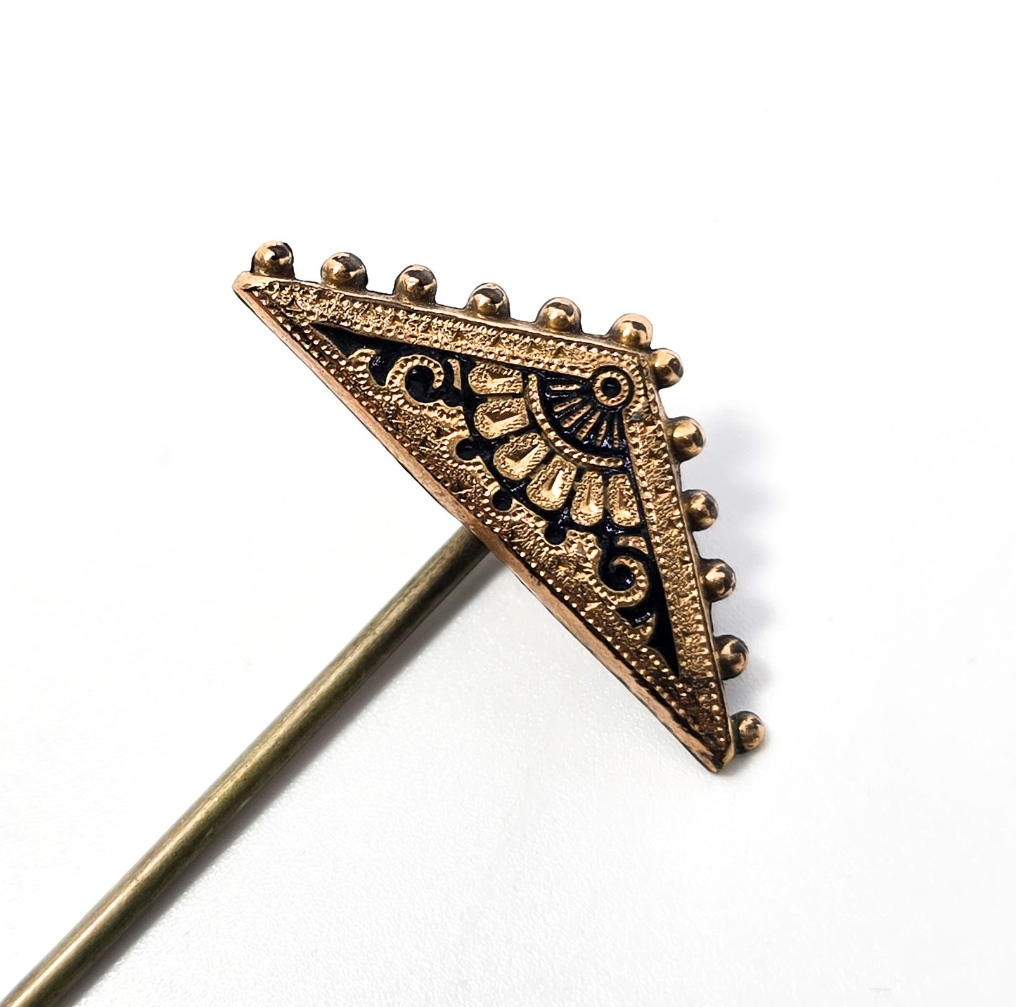 Taille d'épargne antique Victorian gold plated black enamel stick lapel pin
