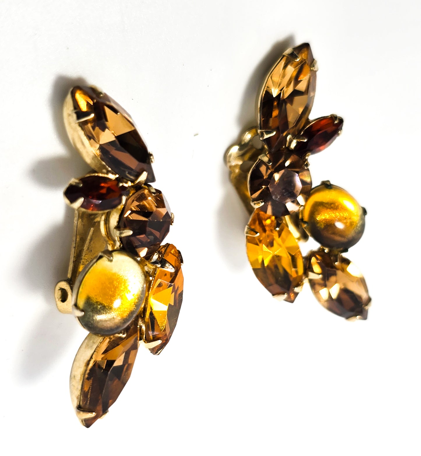 Coro signed amber yellow amber rhinestone vintage clip on earrings