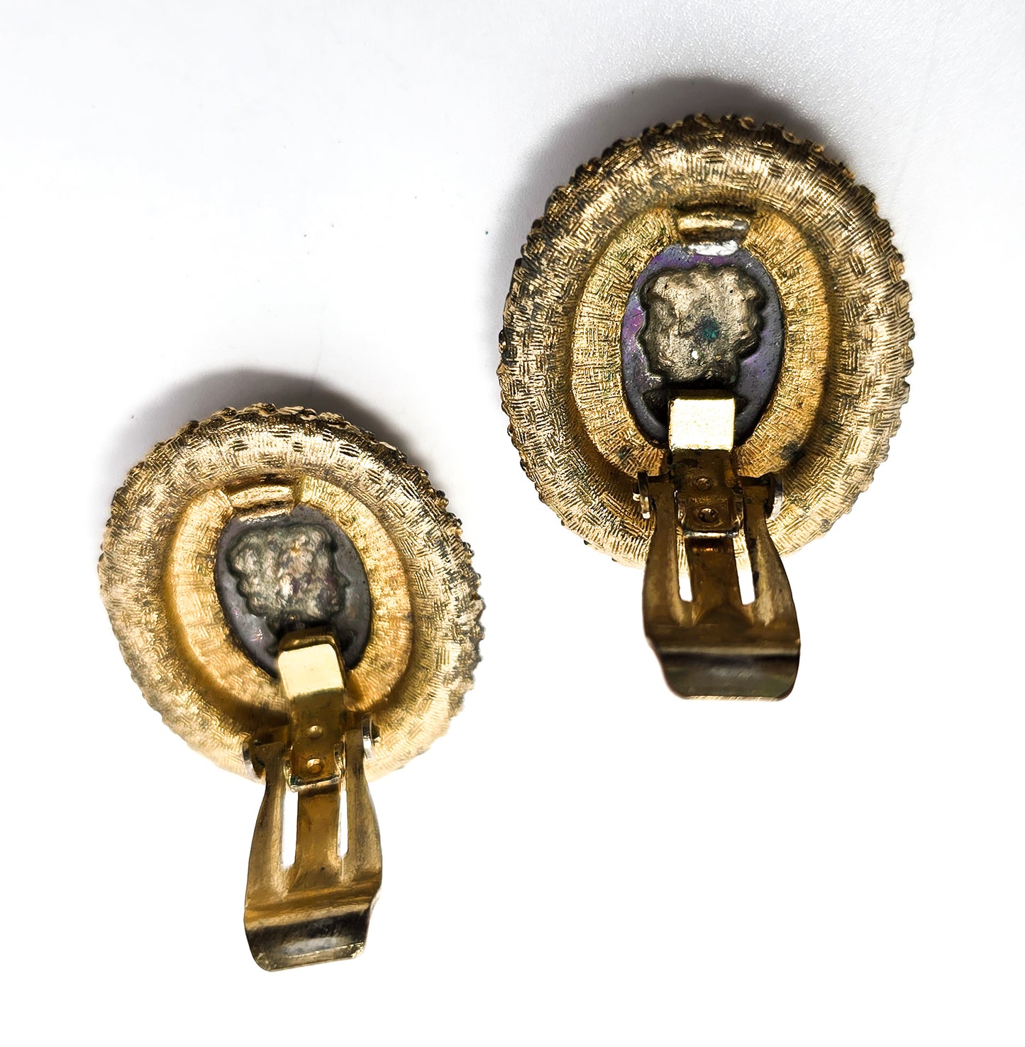 Judy Lee oil slick cameo aurora borealis vintage rhinestone clip on earrings
