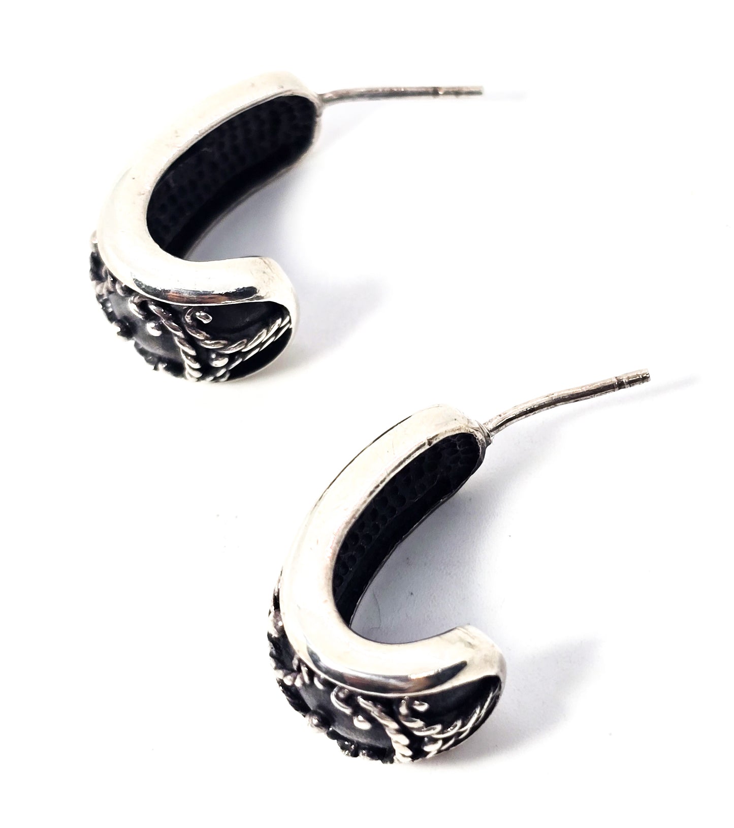 Mark Wasserman Samara MWS Balinese Bali vintage sterling silver hoop earrings