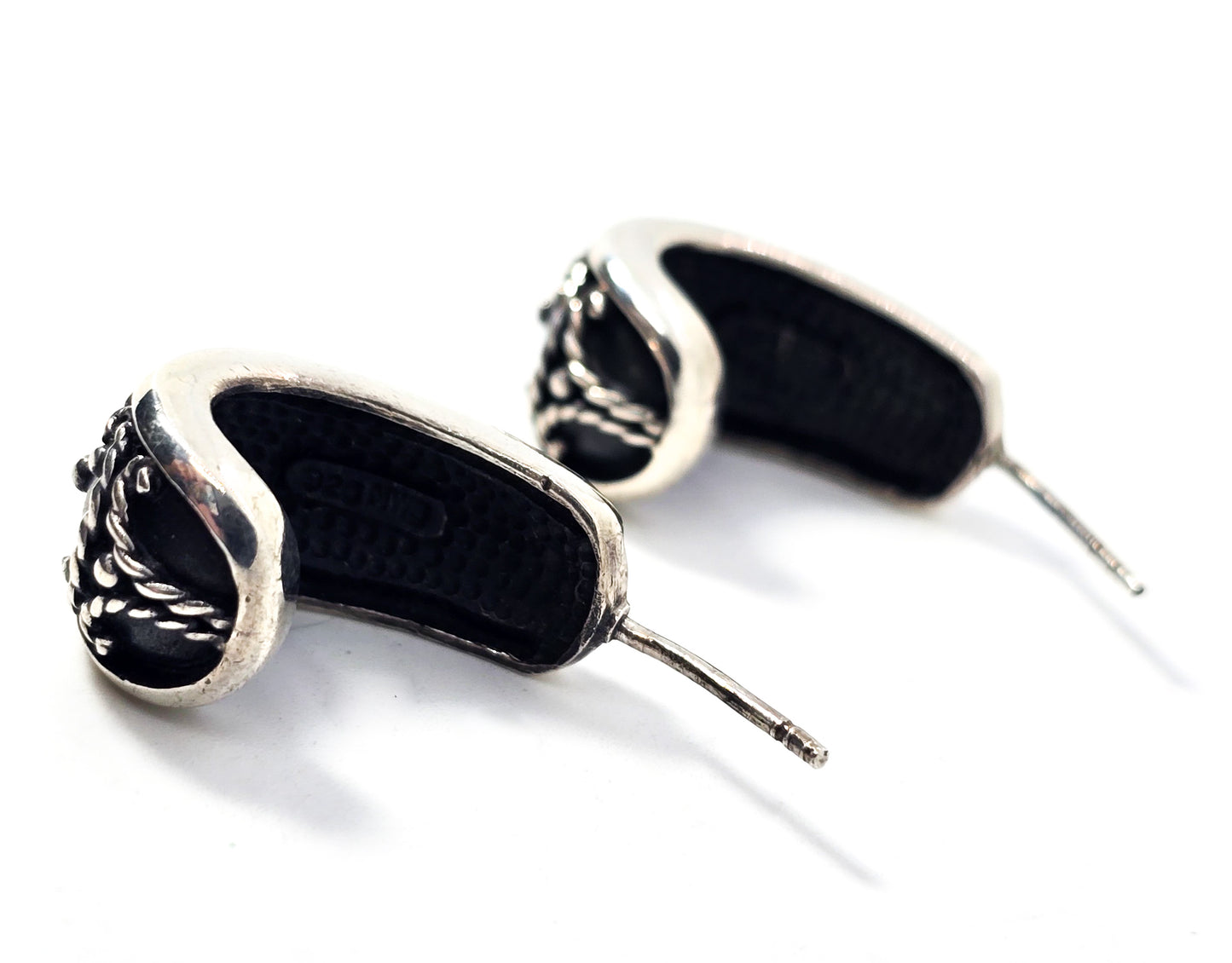 Mark Wasserman Samara MWS Balinese Bali vintage sterling silver hoop earrings