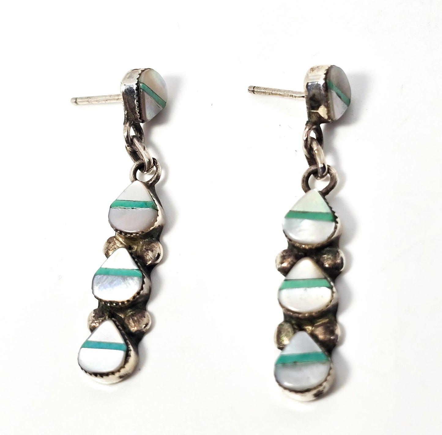 Turquoise Mother of pearl MOP inlay Native American vintage sterling silver earrings
