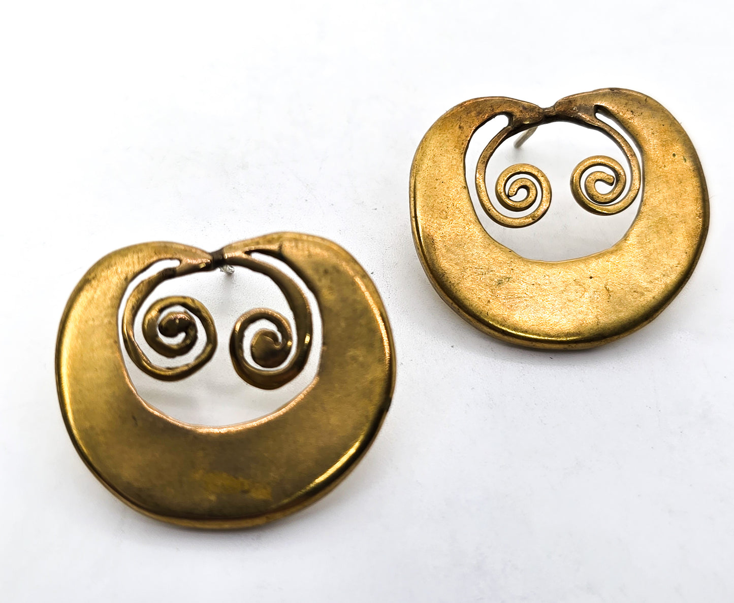 Ani-ani Indonesian protection spiral vintage gold toned signed OTO 005 earrings