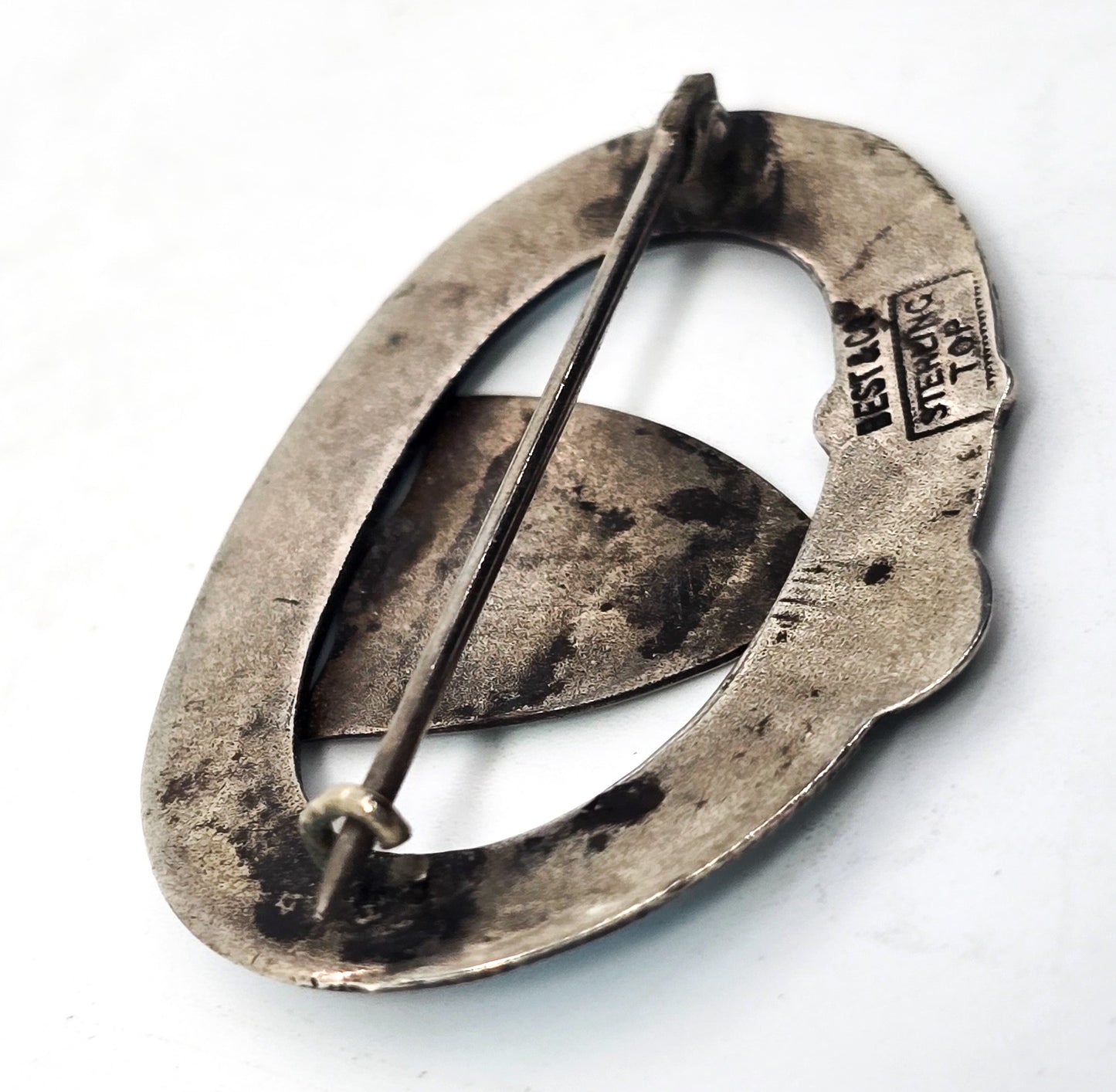 Canadian Providence Best & Co sterling silver enamel antique brooch DAMAGED