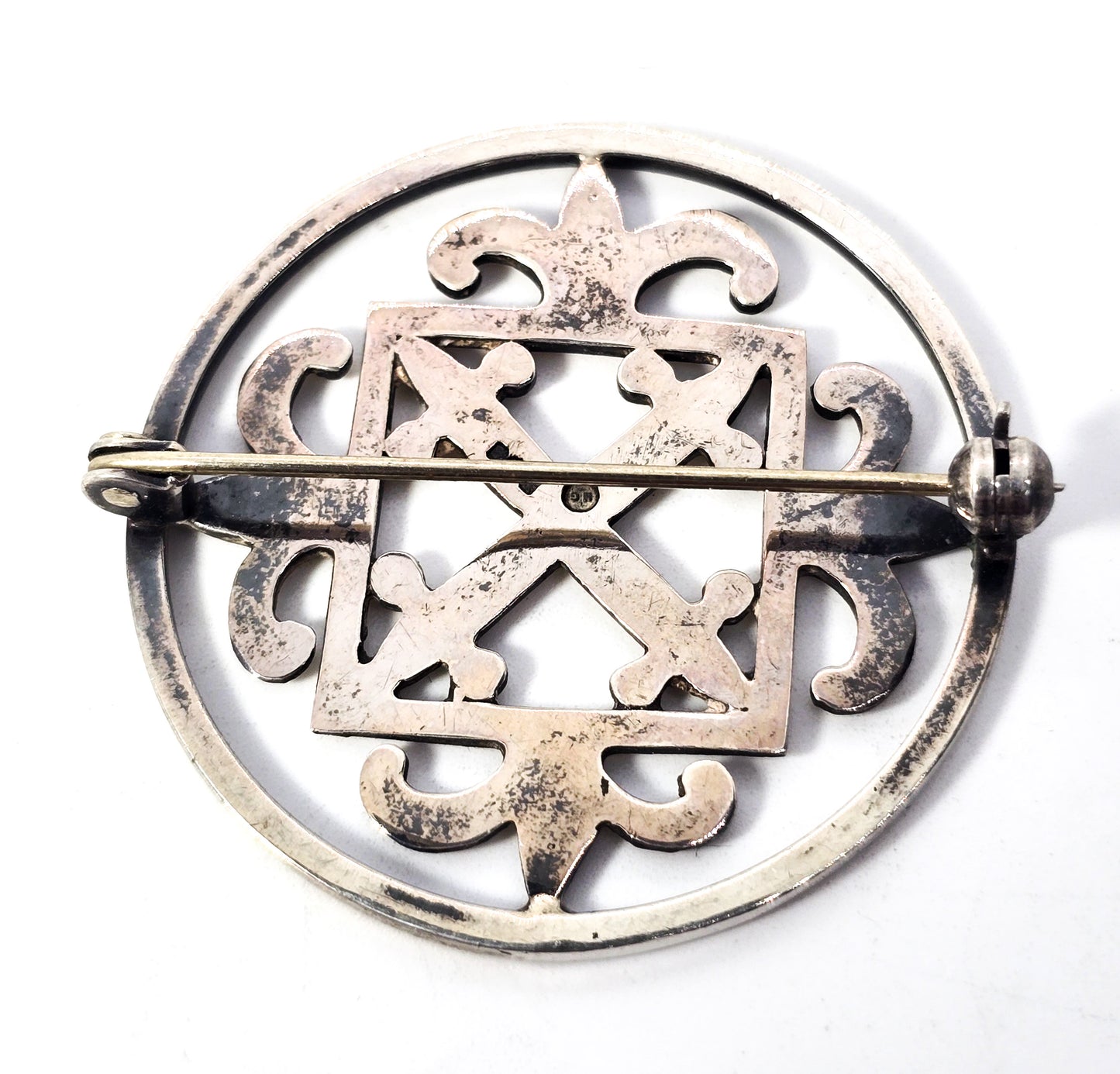 Scottish Malcolm Gray Celtic St Magnus cross hallmarked vintage pin brooch