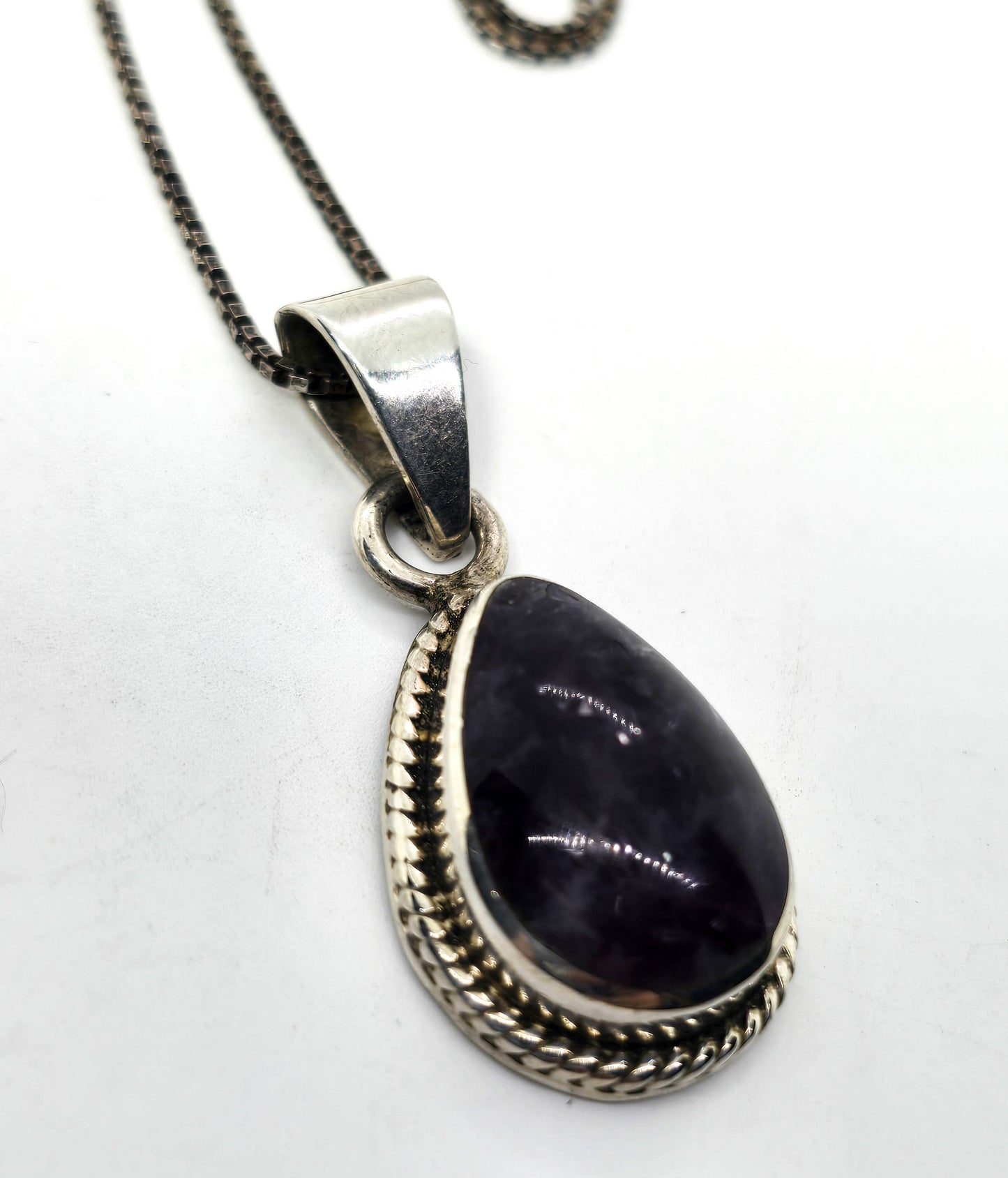 Taxco Mexico Dark Purple Amethyst signed sterling silver vintage pendant necklace