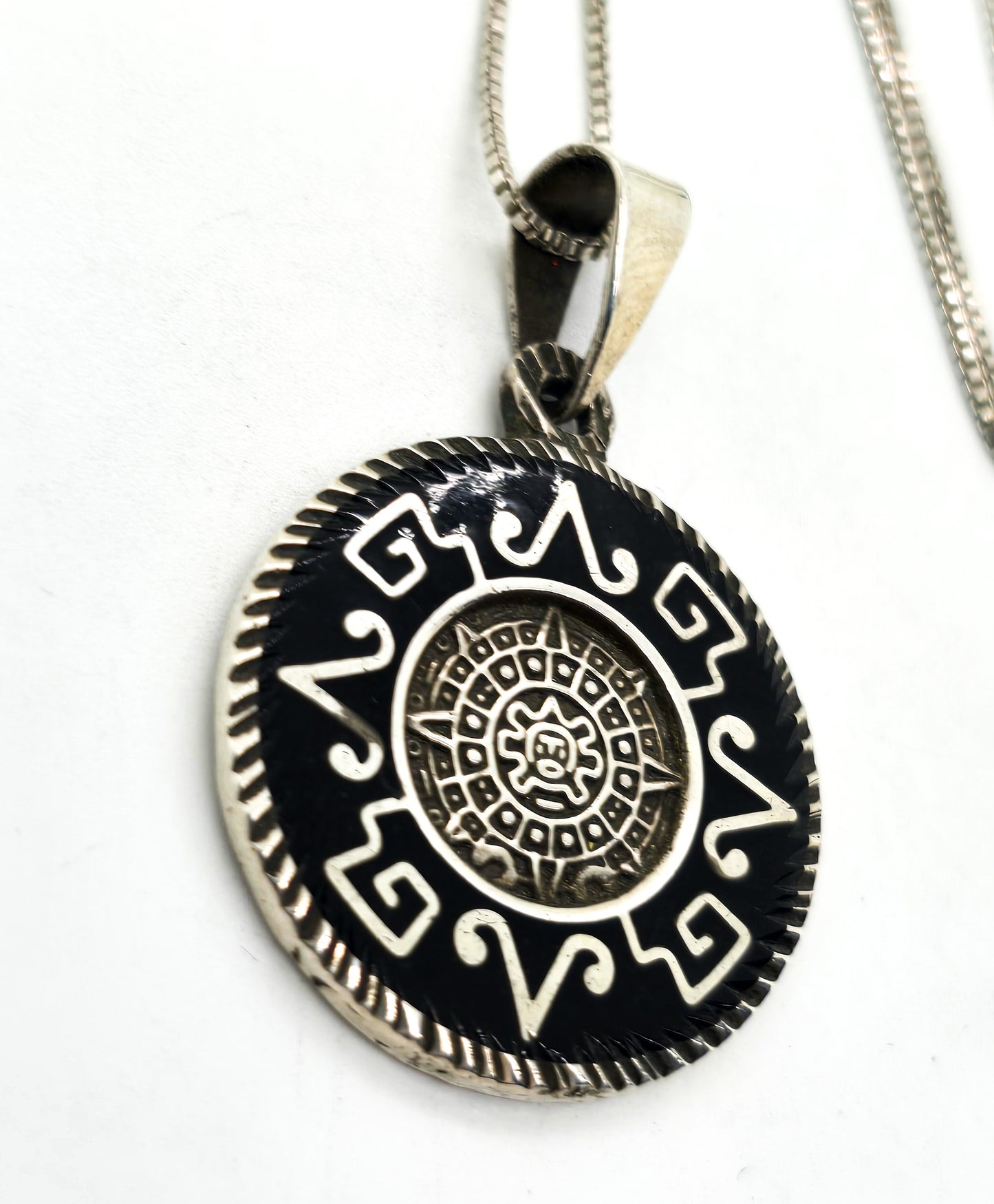 Aztec Calendar Taxco Mexico black onyx inlay vintage sterling silver necklace