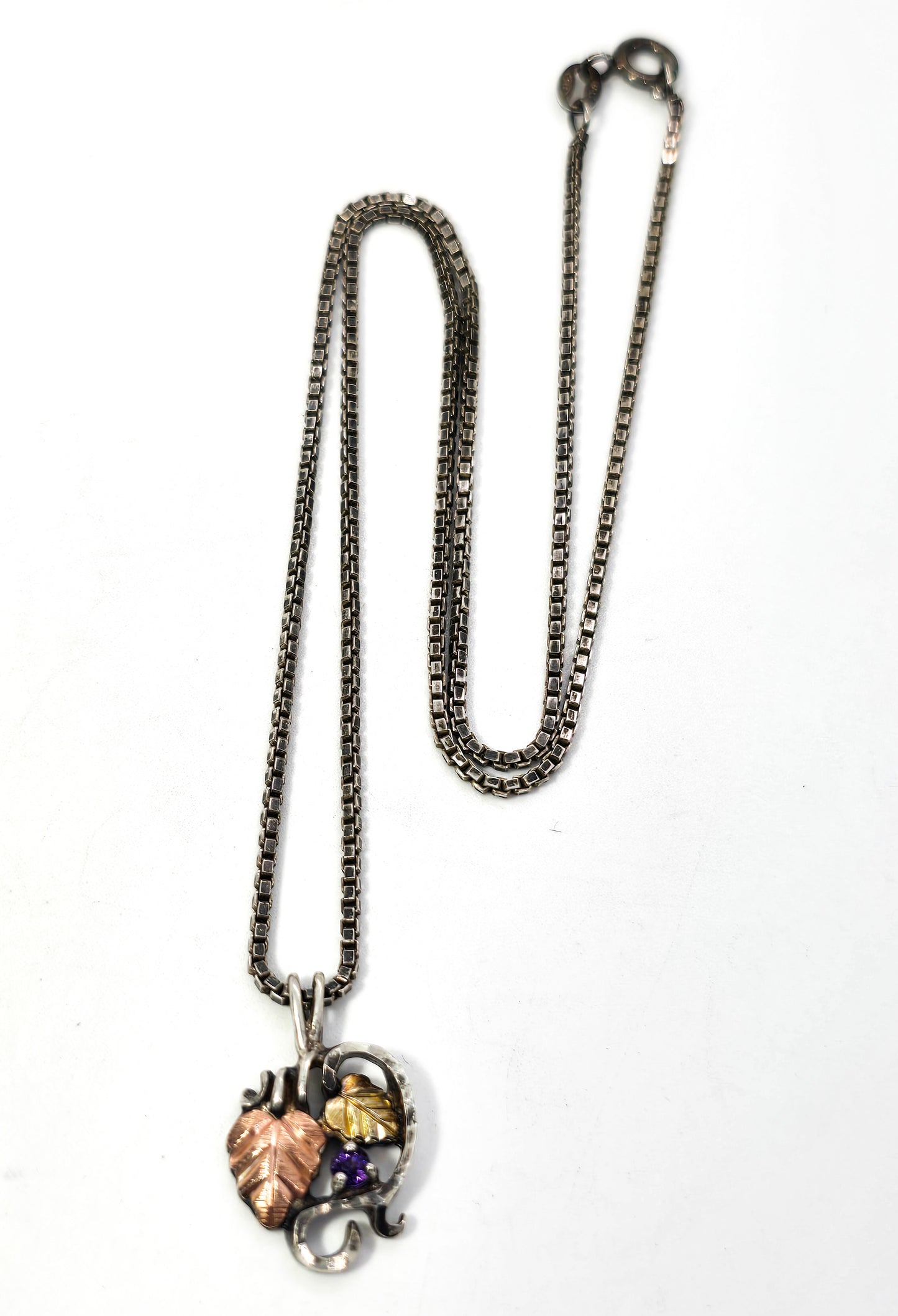 Black Hills Gold Coleman Co Signed amethyst Gold Grape leave sterling necklace