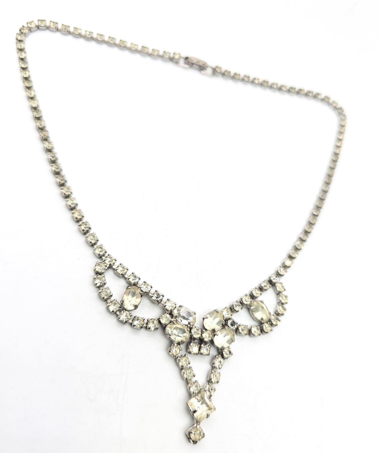 Vintage large scalloped vintage princess cut clear rhinestone choker necklace