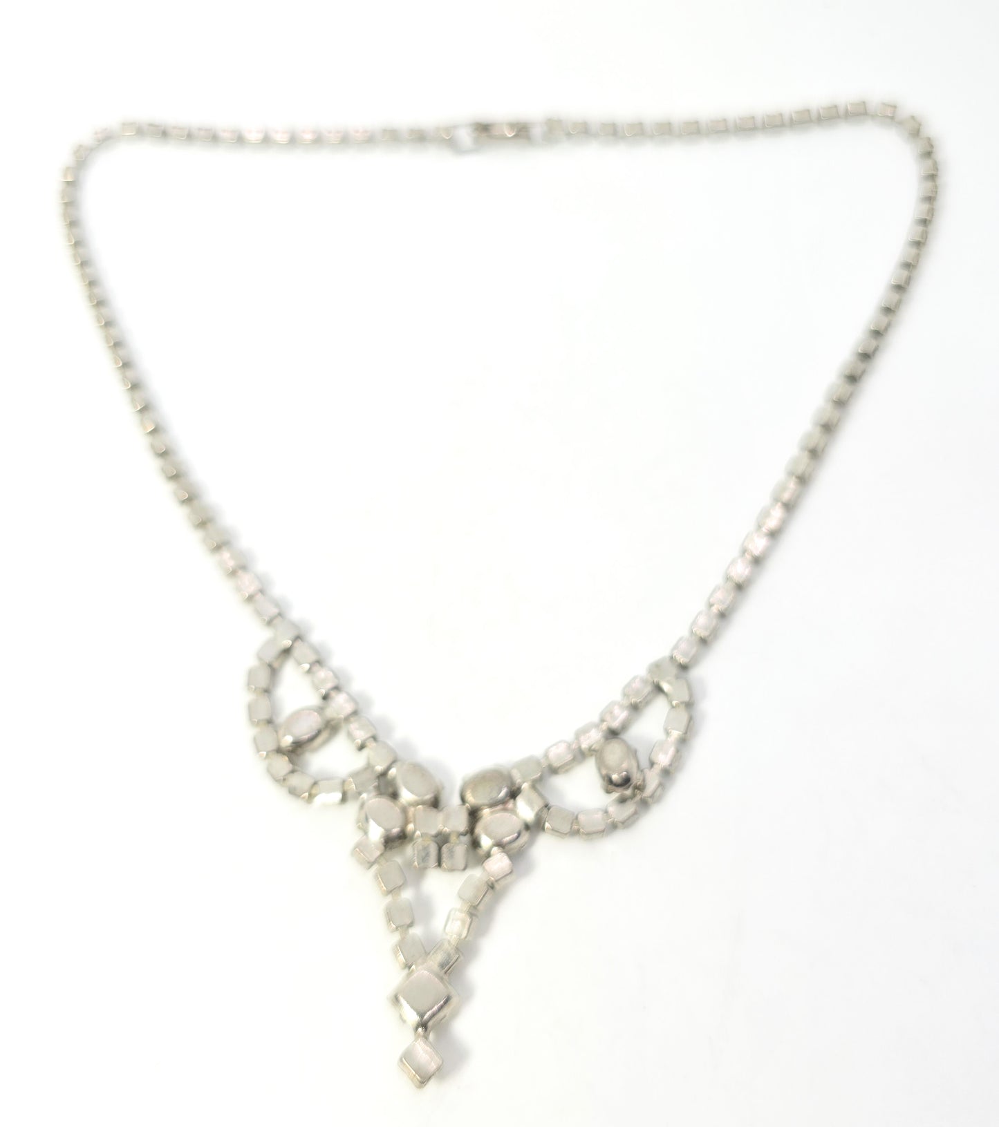 Vintage large scalloped vintage princess cut clear rhinestone choker necklace