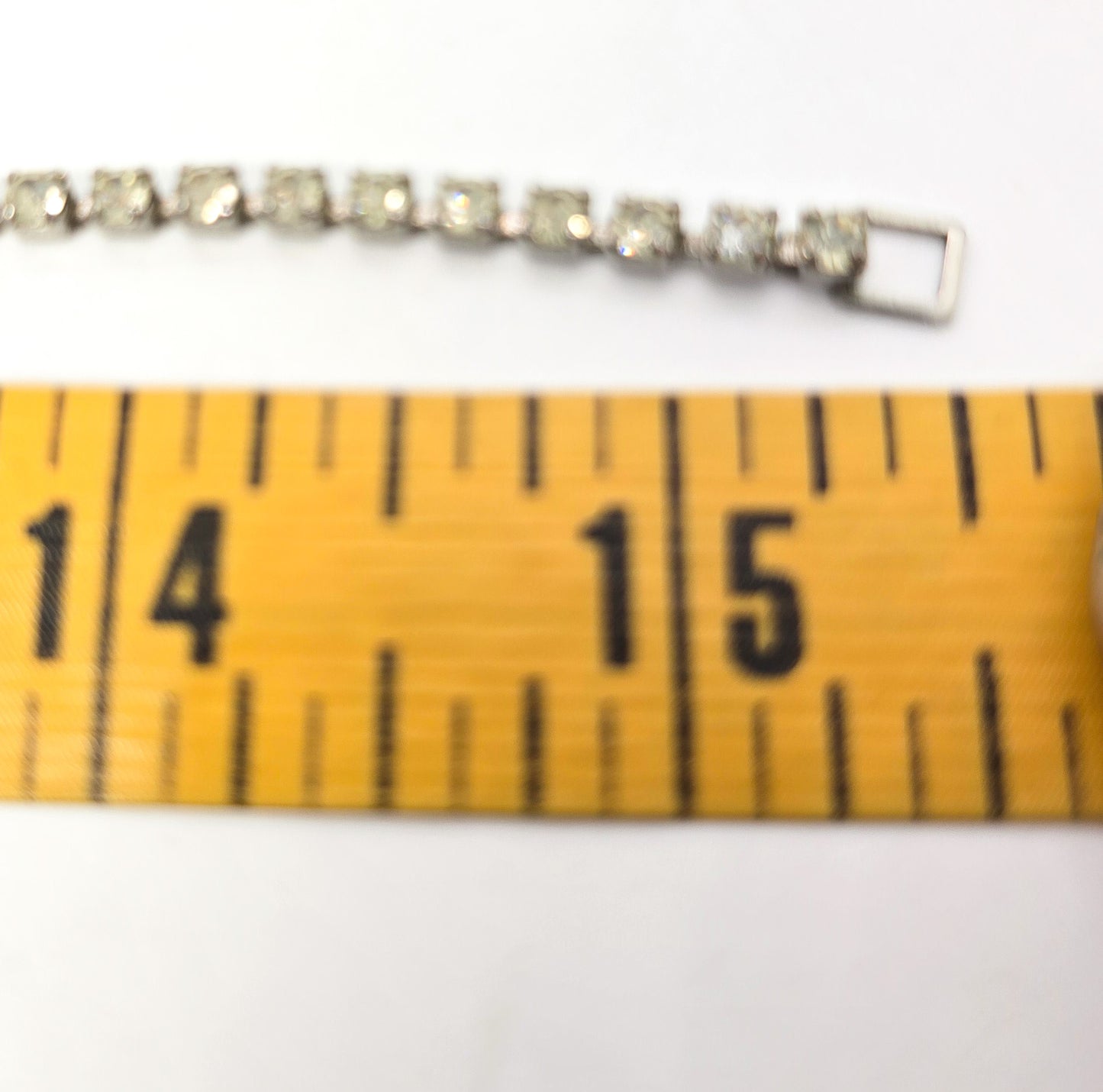 Vintage large scalloped vintage princess cut clear rhinestone choker necklace