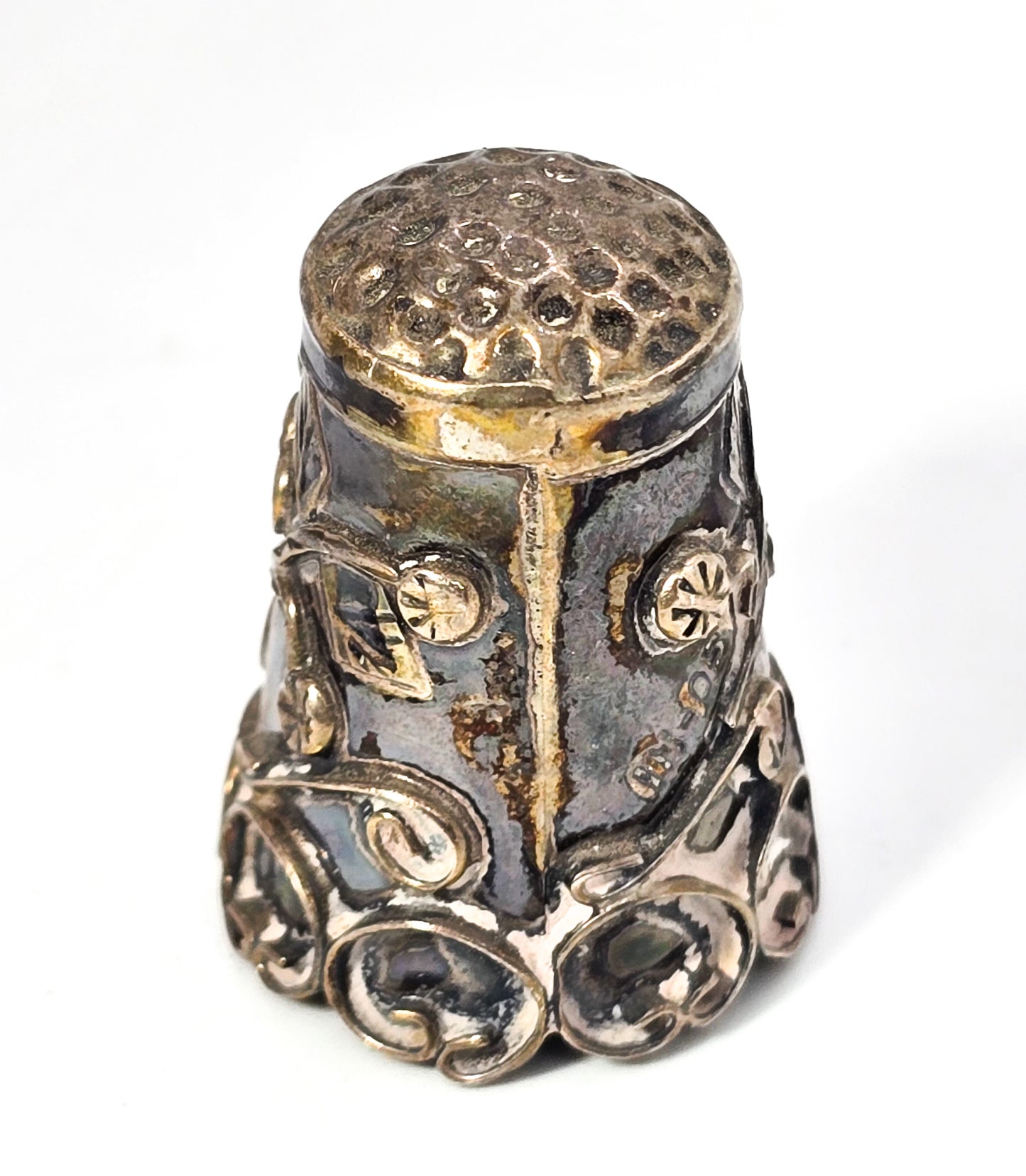 Taxco Mexico sterling silver vintage embossed flower sewing thimble IM-05