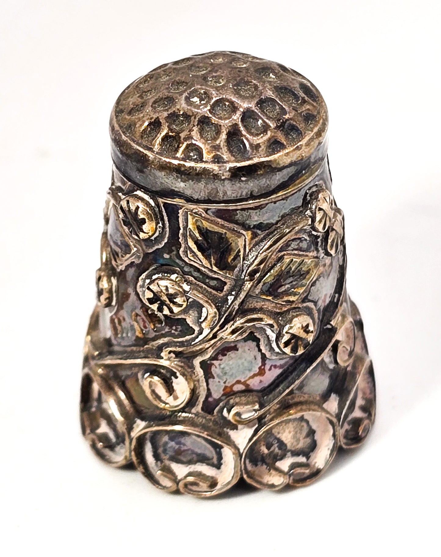 Taxco Mexico sterling silver vintage embossed flower sewing thimble IM-05