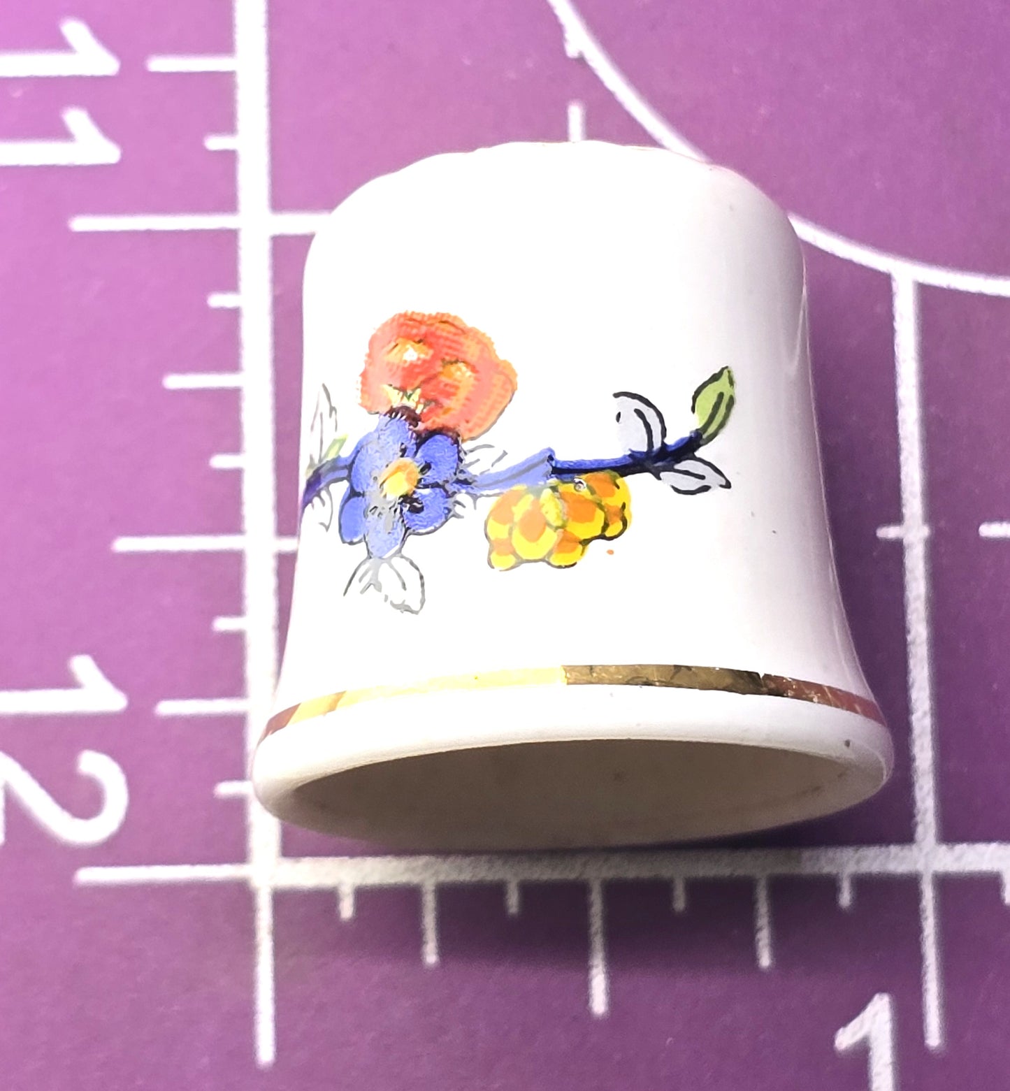 Folk Art Retro Flower gold rimmed China vintage sewing thimble