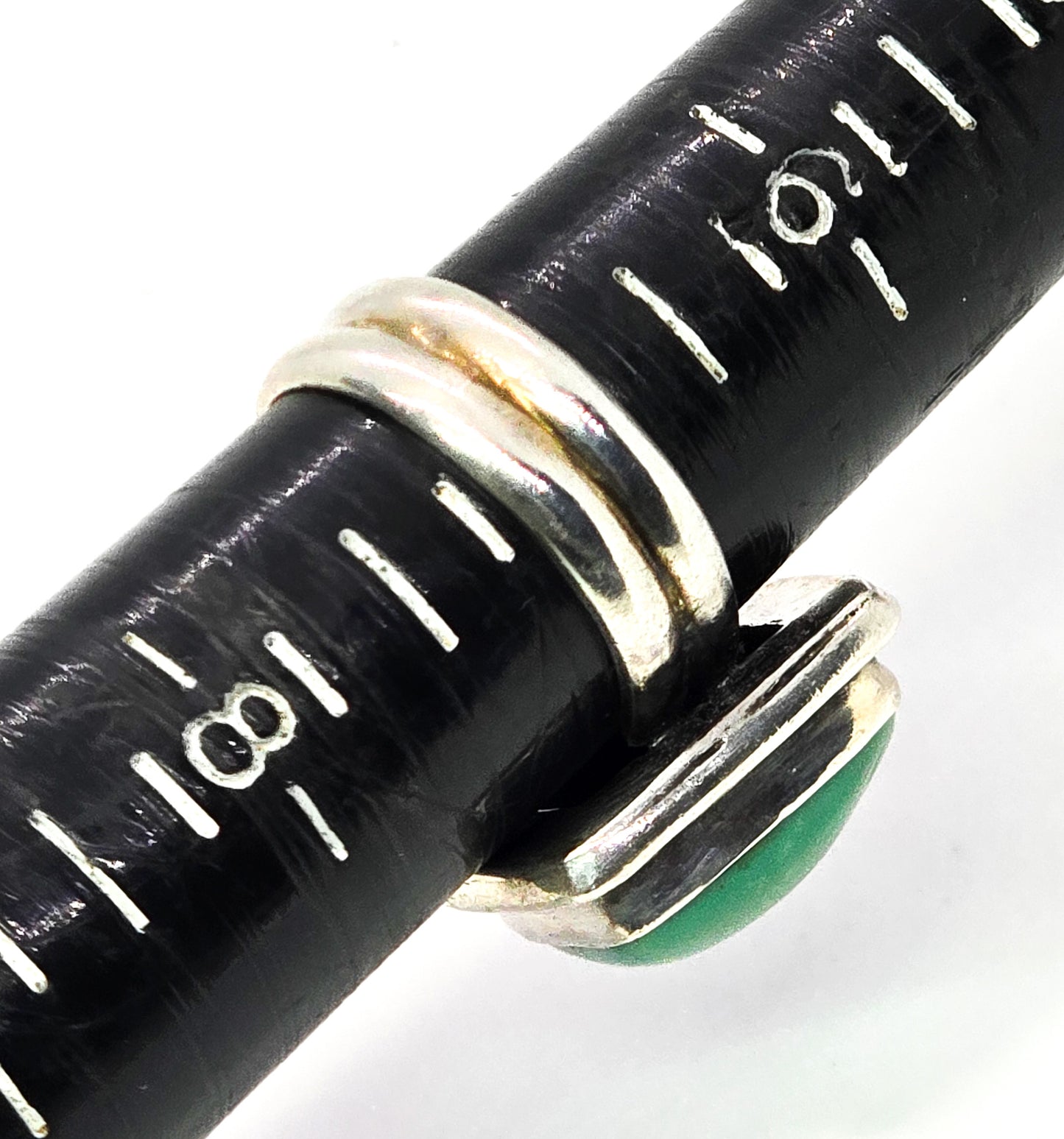 Green turquoise sterling silver Artisan vintage solid sterling silver ring size 7