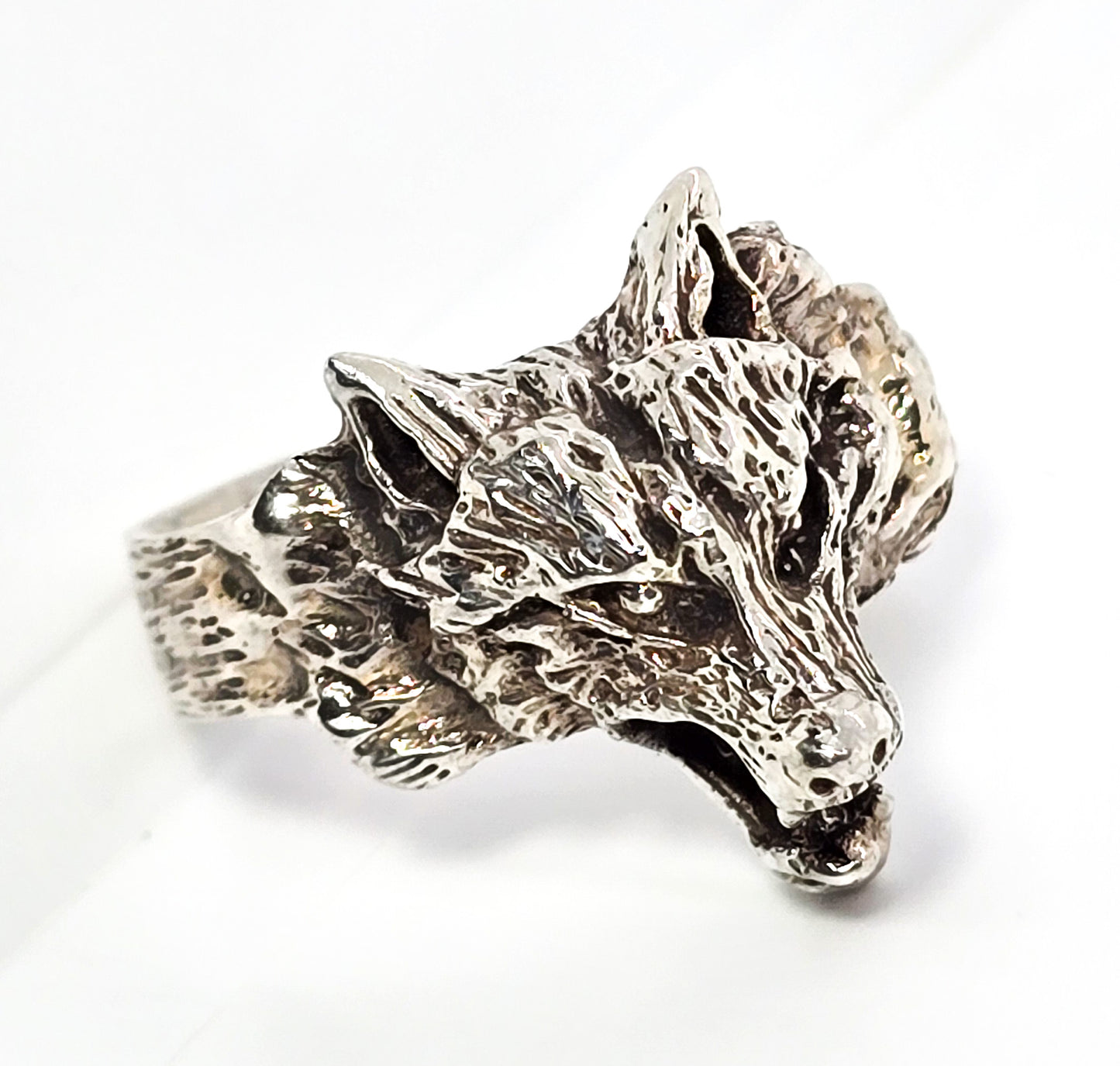 Snarling wolf Men's vintage retro solid sterling silver figural ring size 13