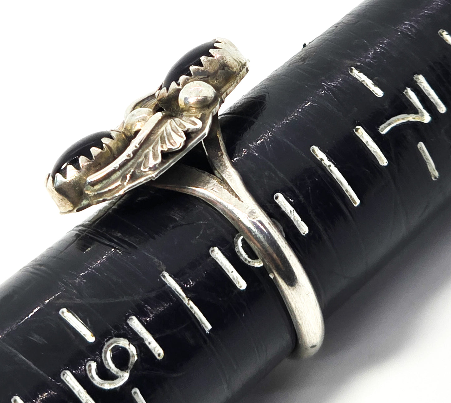 Navajo Double Black Onyx Feather sterling silver Native American vintage ring size 8