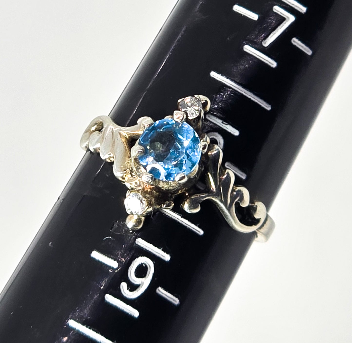 Blue Topaz gemstone Retro vintage filigree scroll sterling silver ring size 8