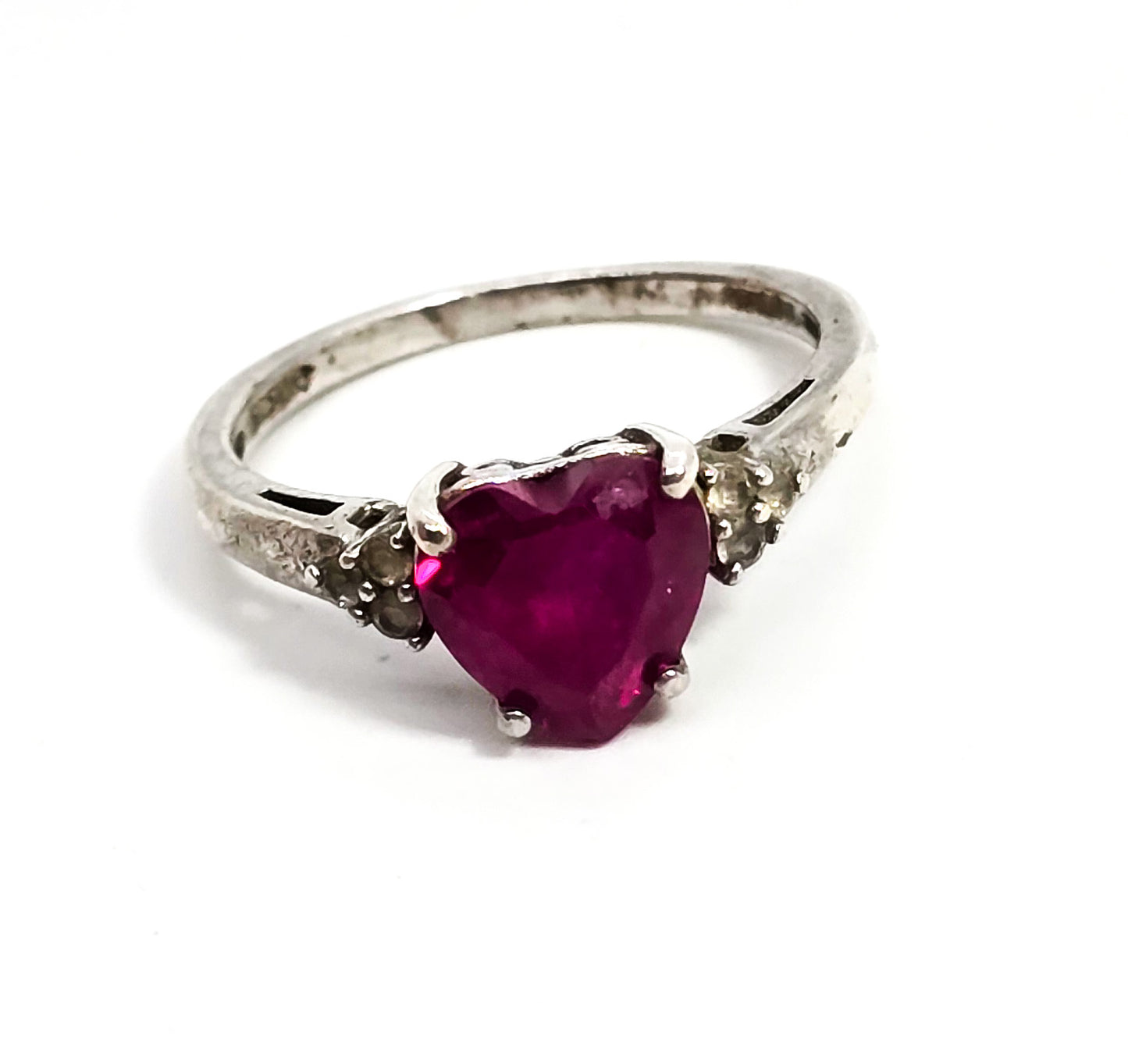 Ruby Heart vintage sterling silver white topaz vintage ring size 7.5