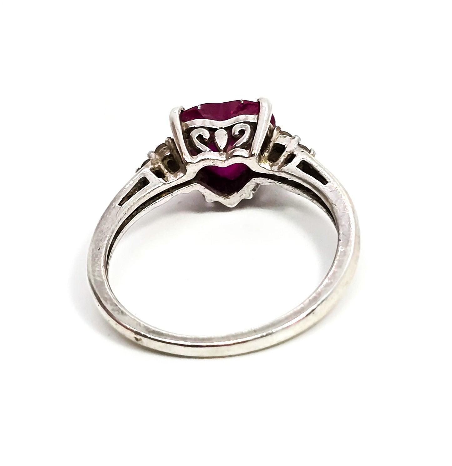 Ruby Heart vintage sterling silver white topaz vintage ring size 7.5