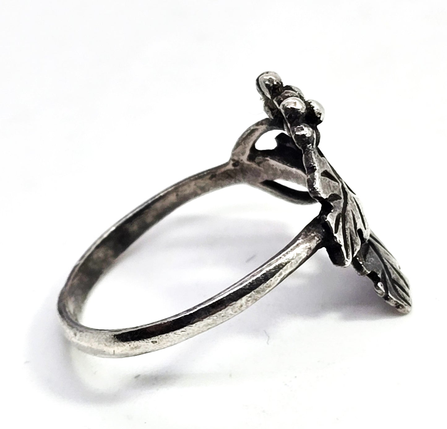 Grape cluster Victorian antique handcrafted sterling silver petite small ring size 5