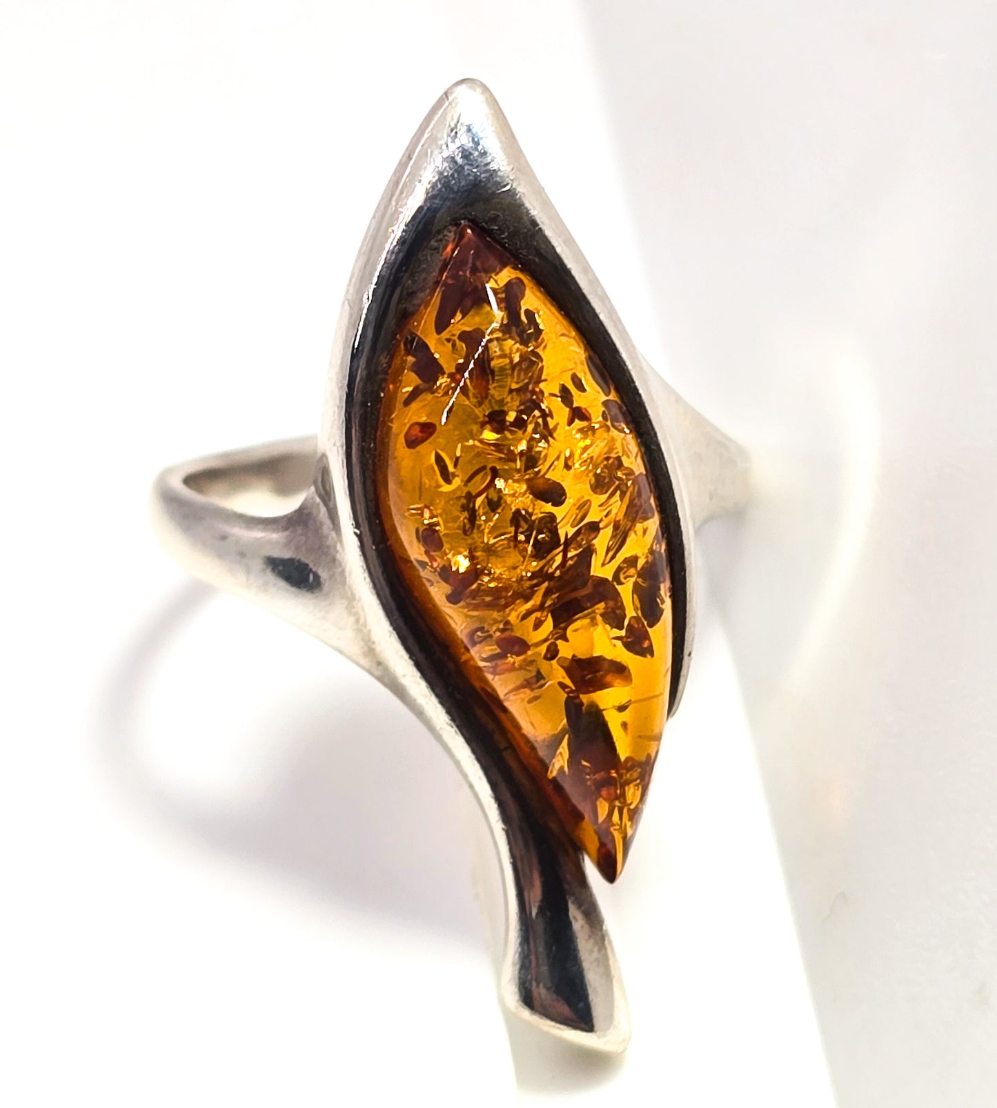Baltic Amber Large vintage Leaf Polish Gdansk sterling silver ring size 7