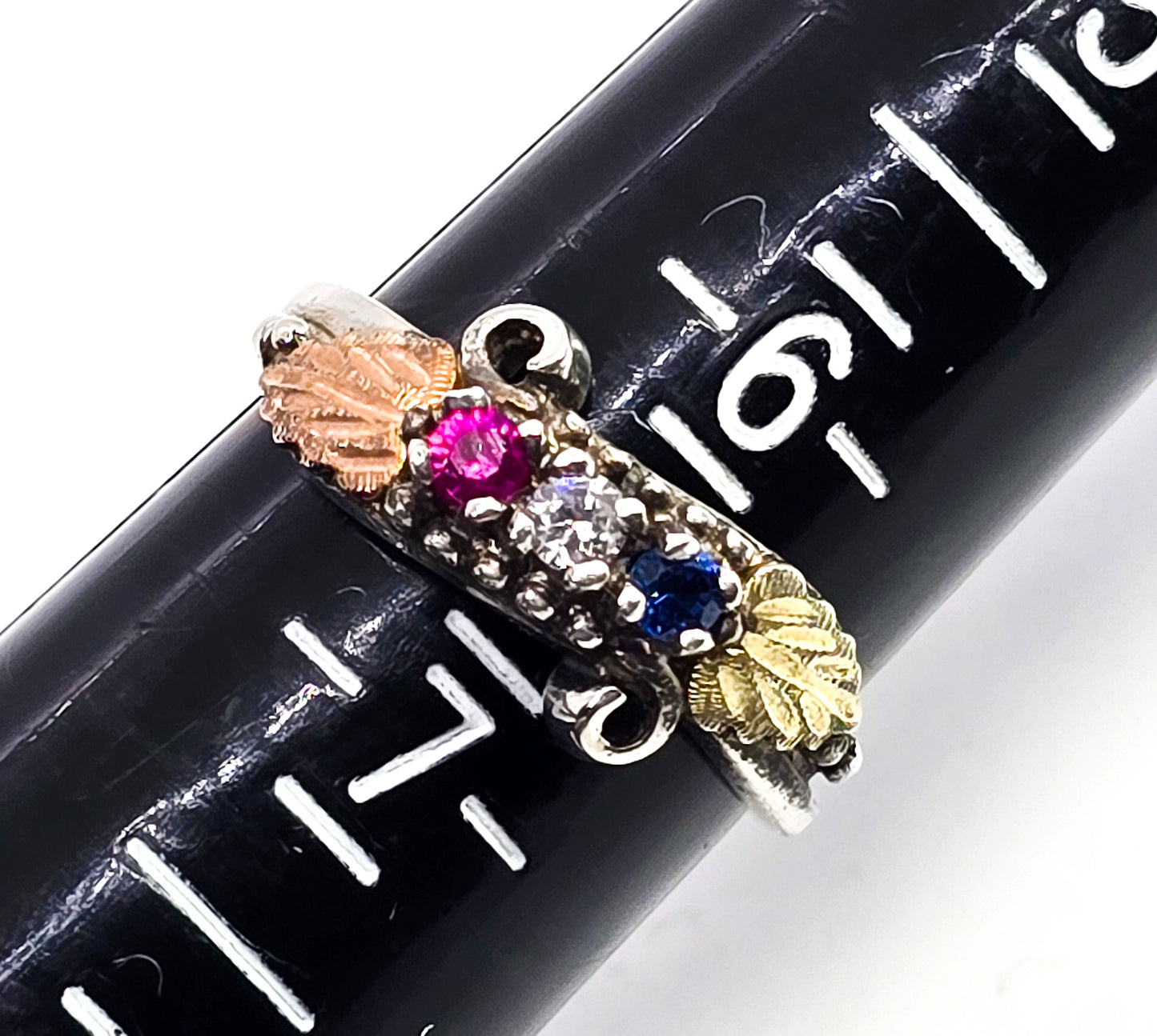 Mt Rushmore Black Hills Gold curved vine and leaf ring sterling silver 12k gold ring size 6.5
