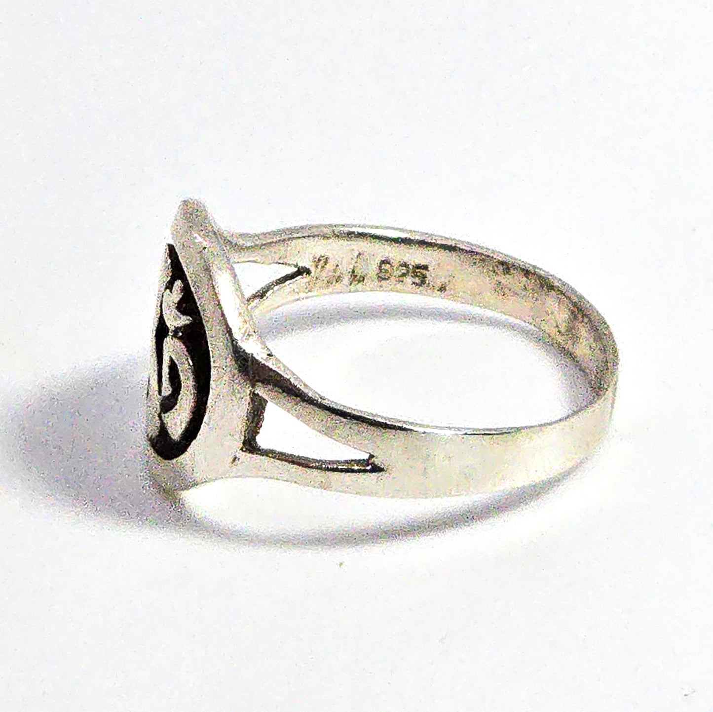 Om Shanti Awakening the Sacred Mantra sterling silver ring size 9