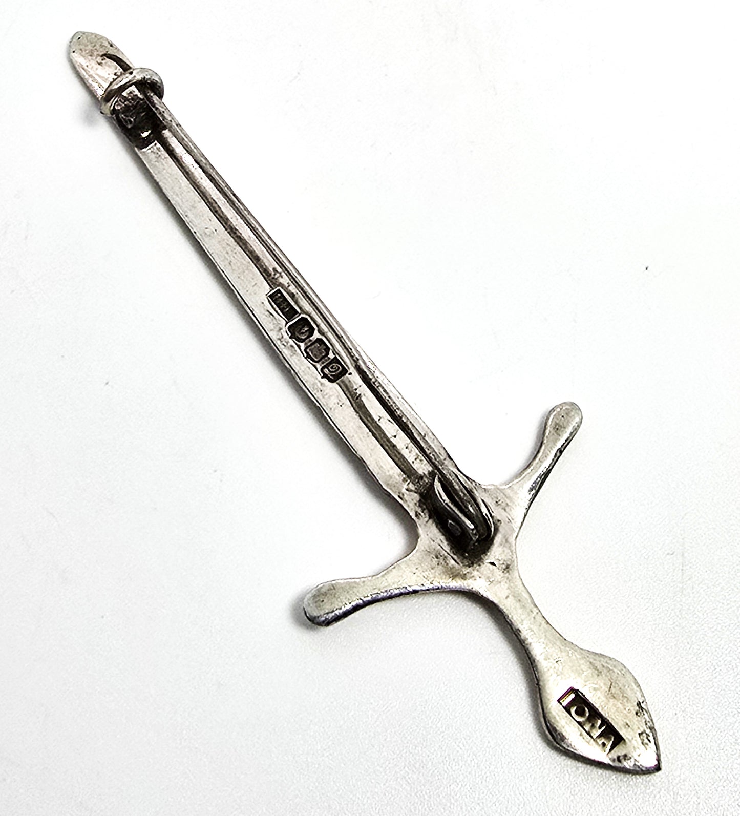 Iona Scottish claymore sword vintage sterling silver vintage kilt pin brooch