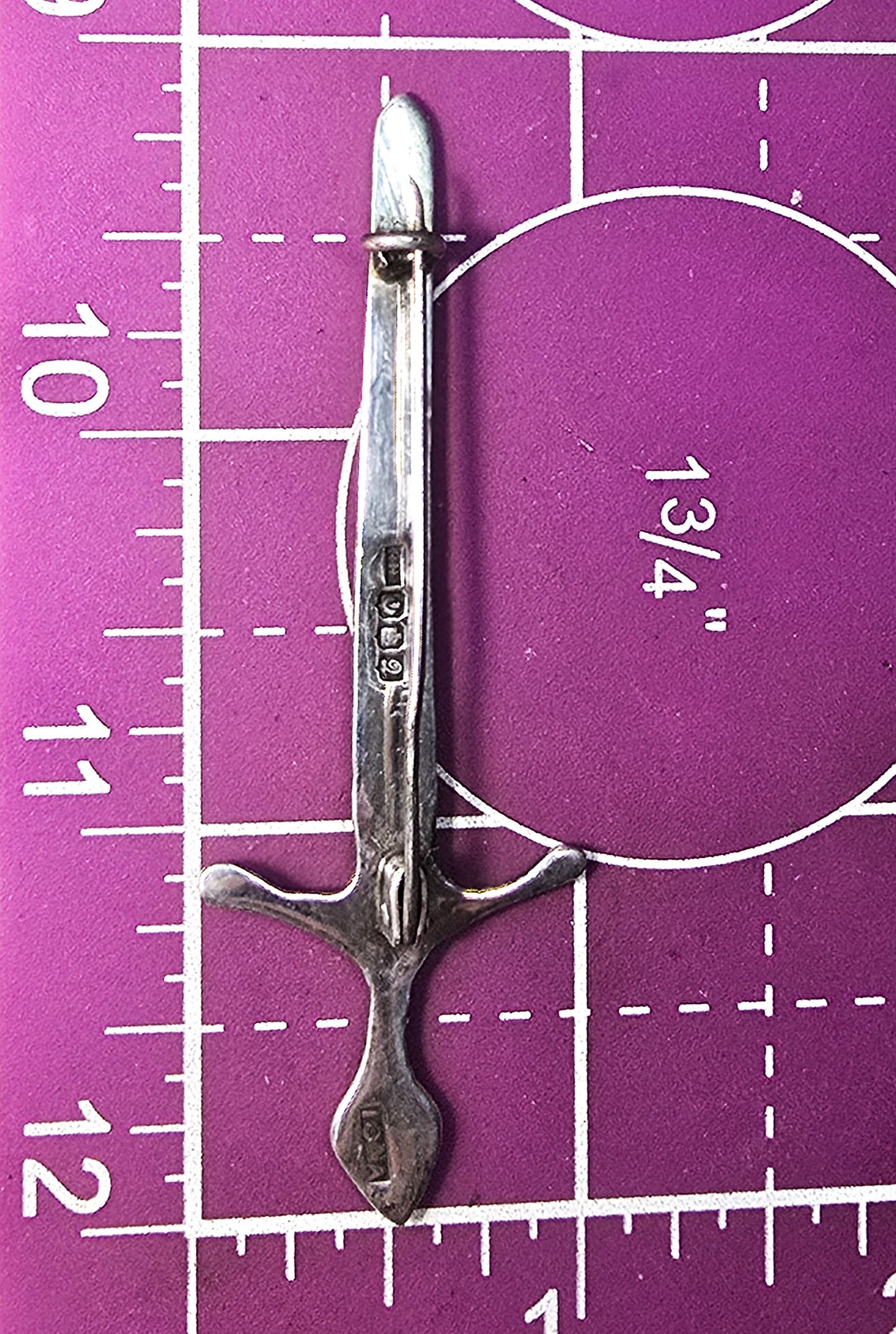 Iona Scottish claymore sword vintage sterling silver vintage kilt pin brooch
