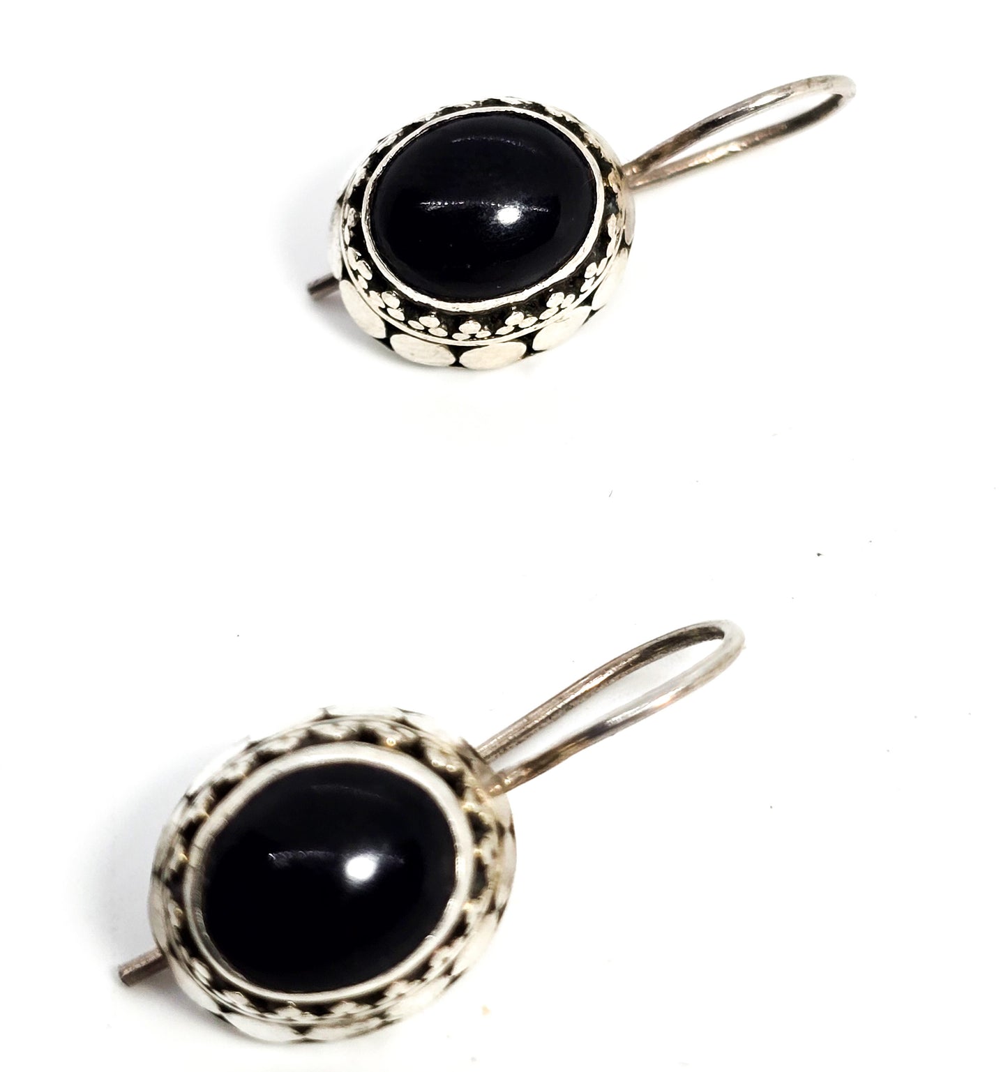 Black onyx Bali Balinese tribal thick dot sterling silver vintage earrings